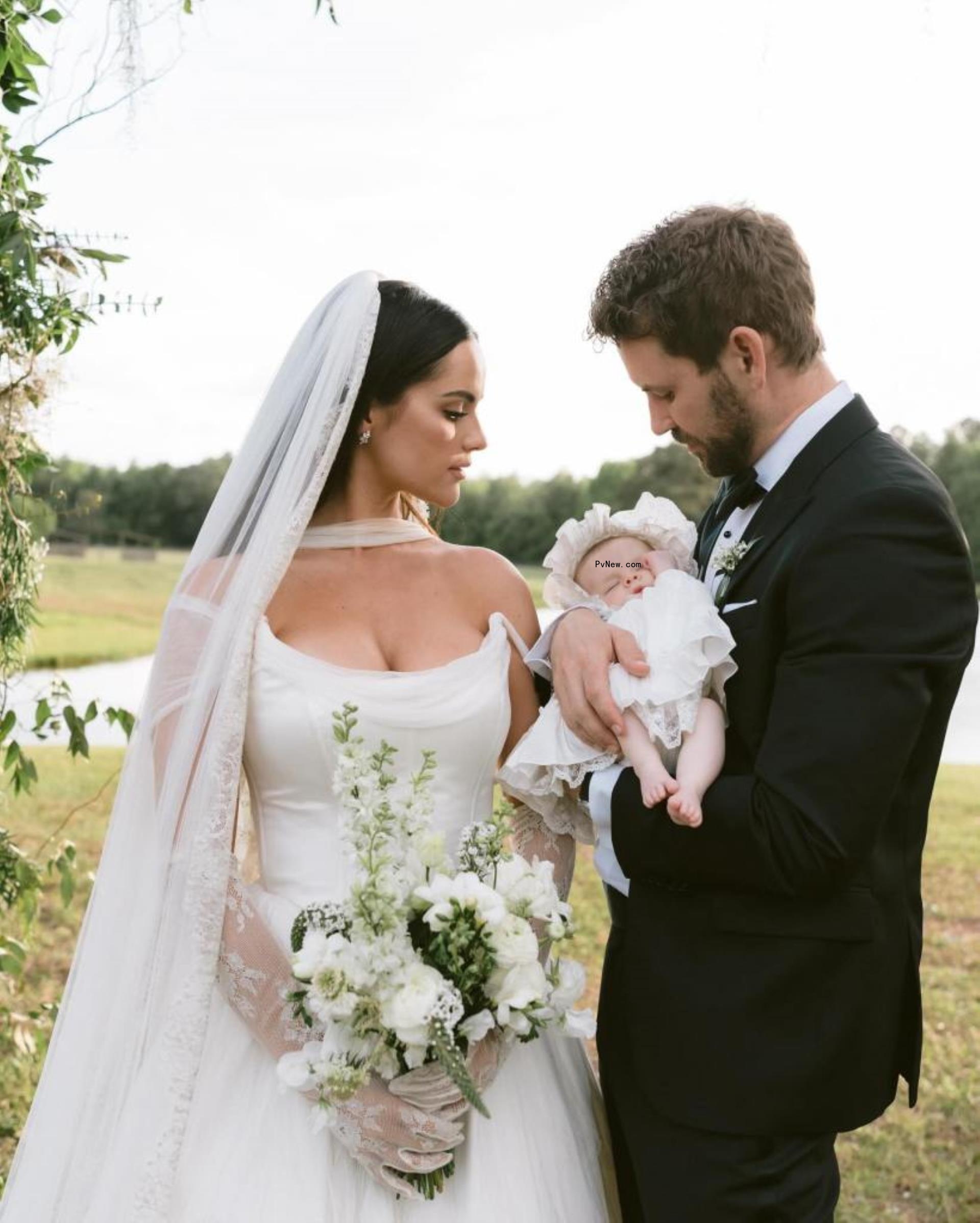 Natalie Joy Nick Viall wedding photos