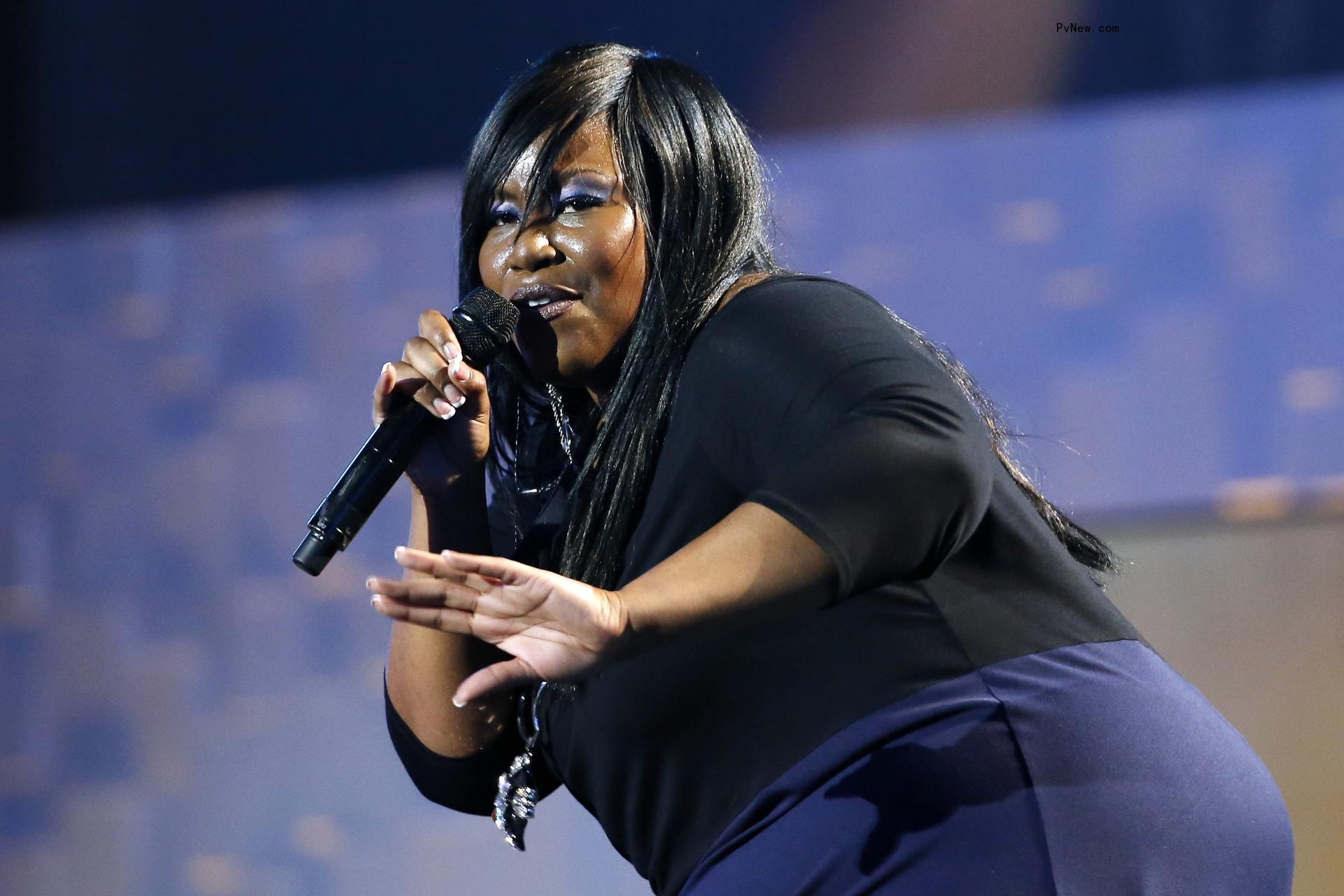 mandisa singing