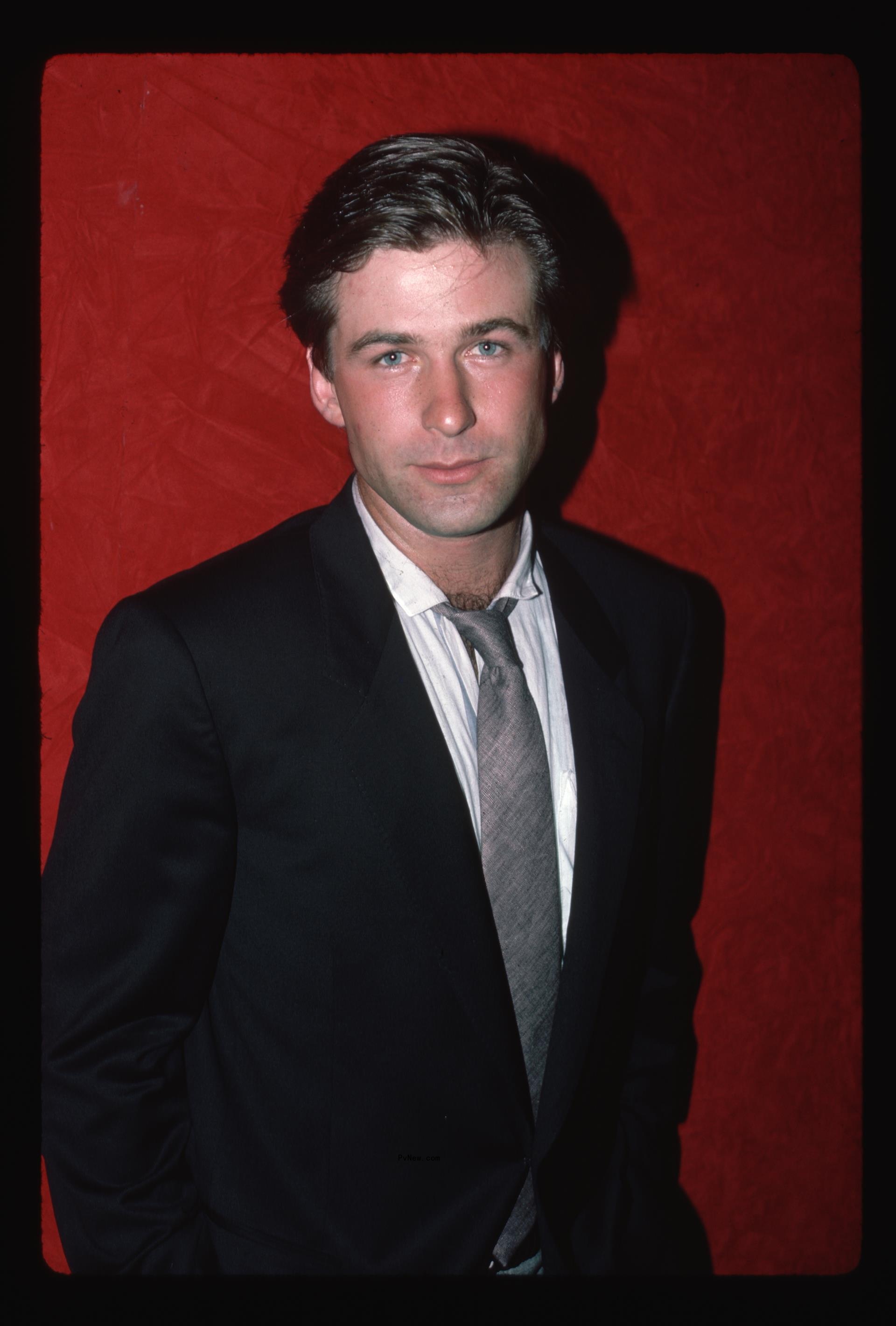 A young Alec Baldwin smiling
