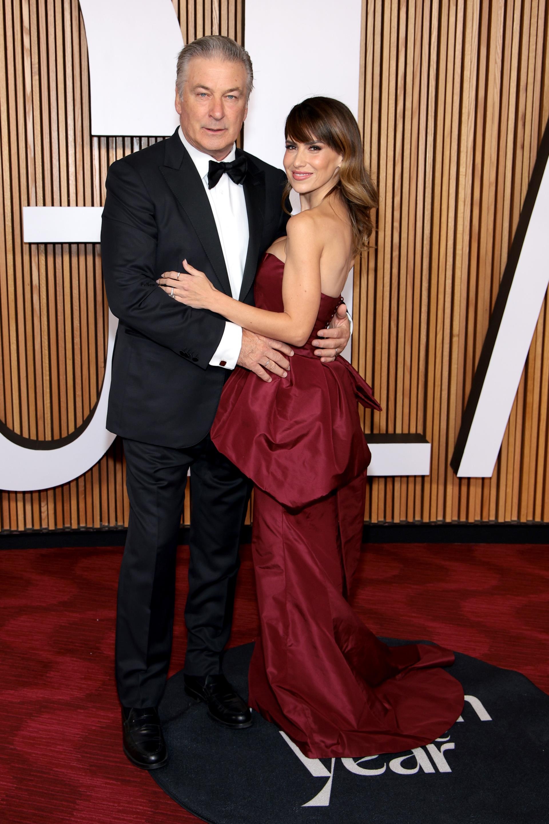 Alec Baldwin and Hilaria Baldwin posing together 