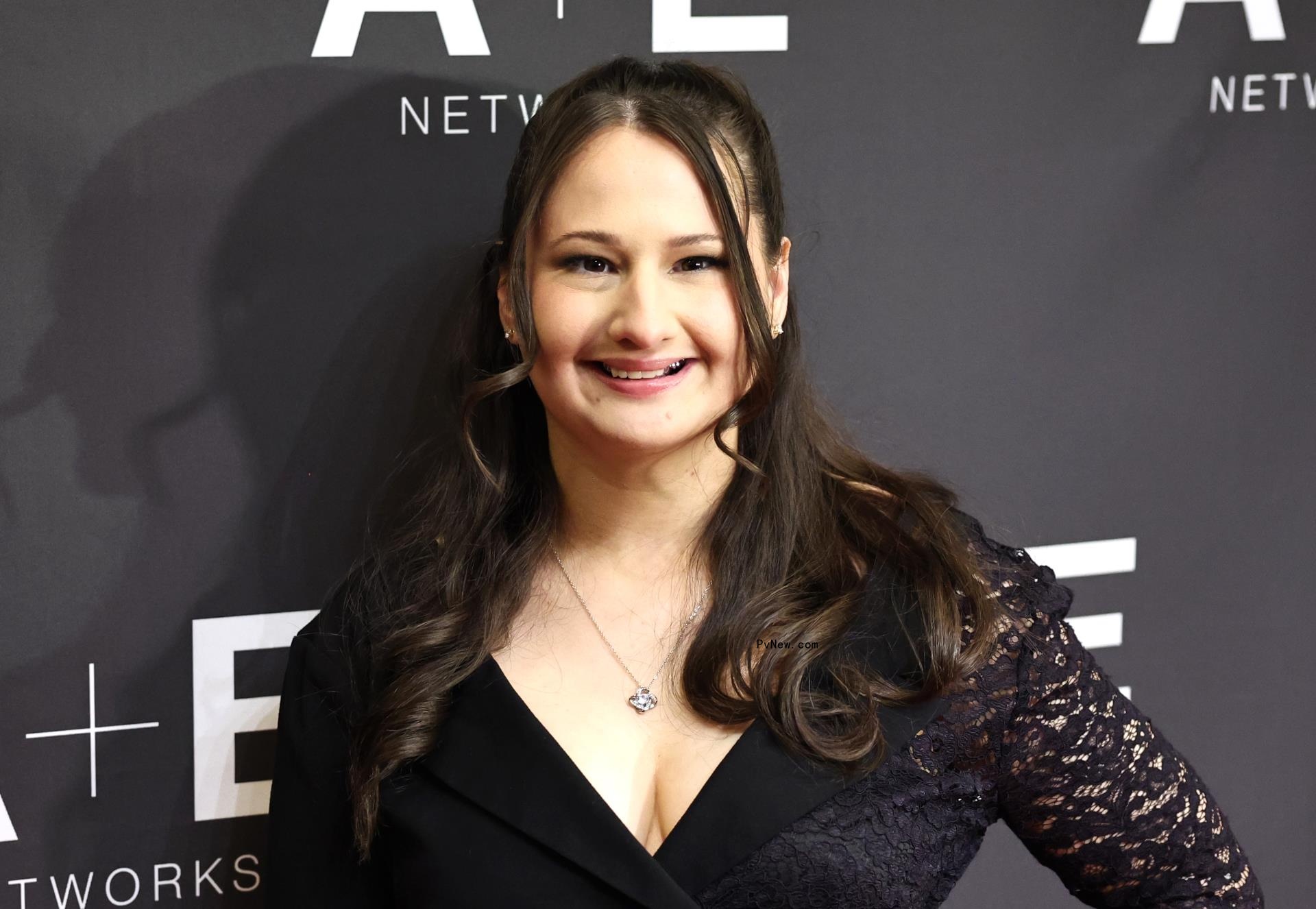Gypsy Rose Blanchard shows off new nose after getting plastic surgery