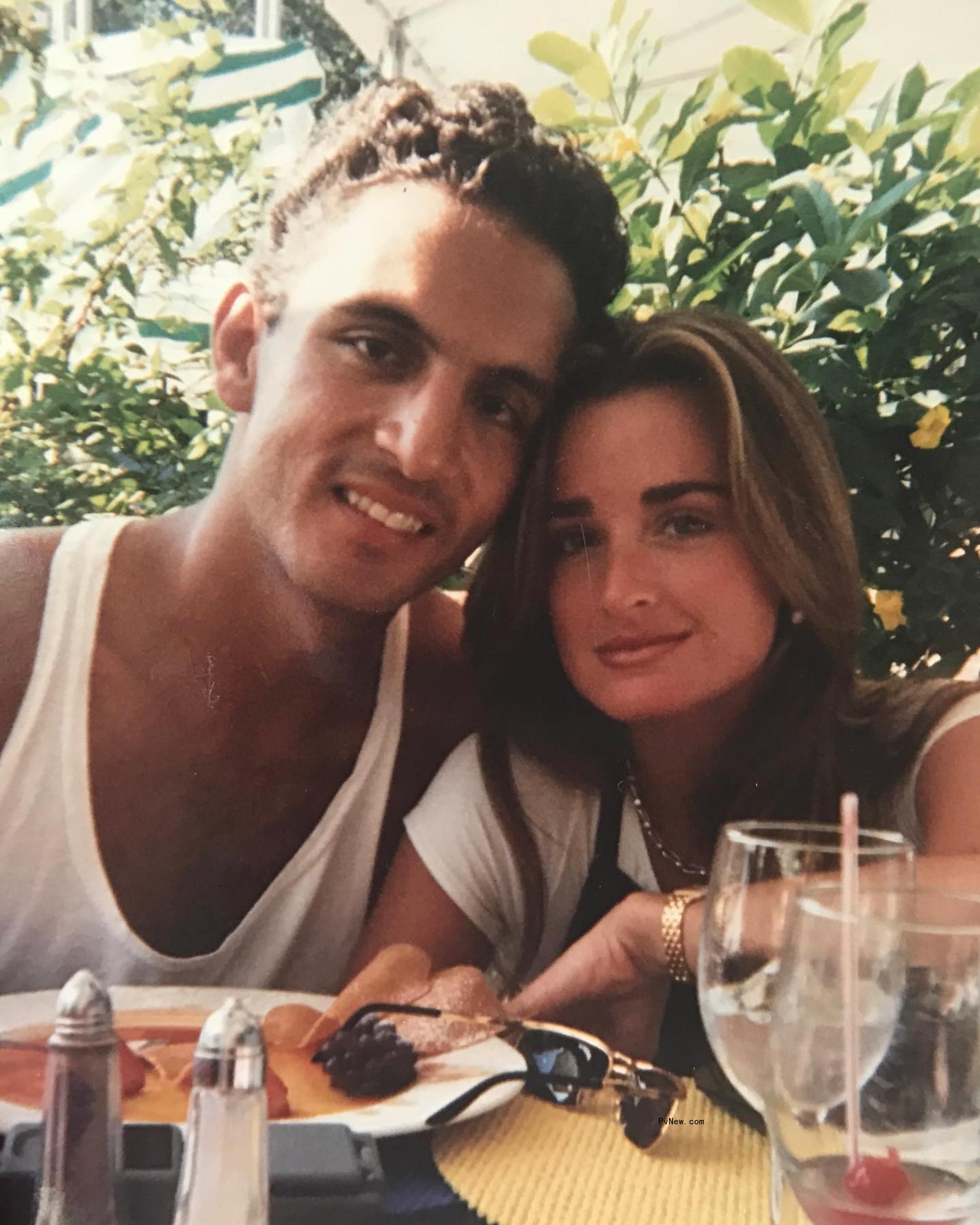 Kyle Richards and Mauricio Umansky throwback photo