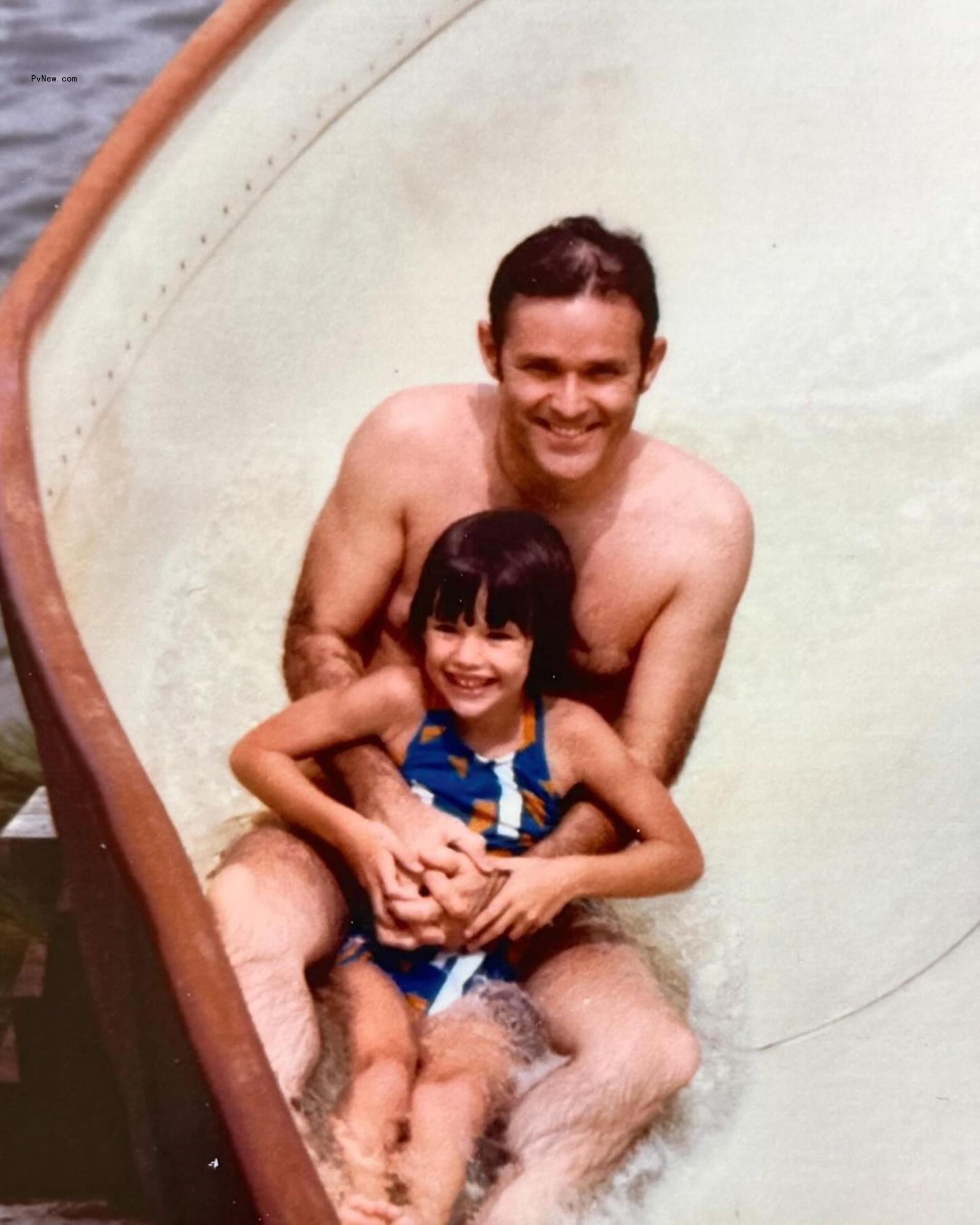 A throwback photo of Jennifer Garner with her dad