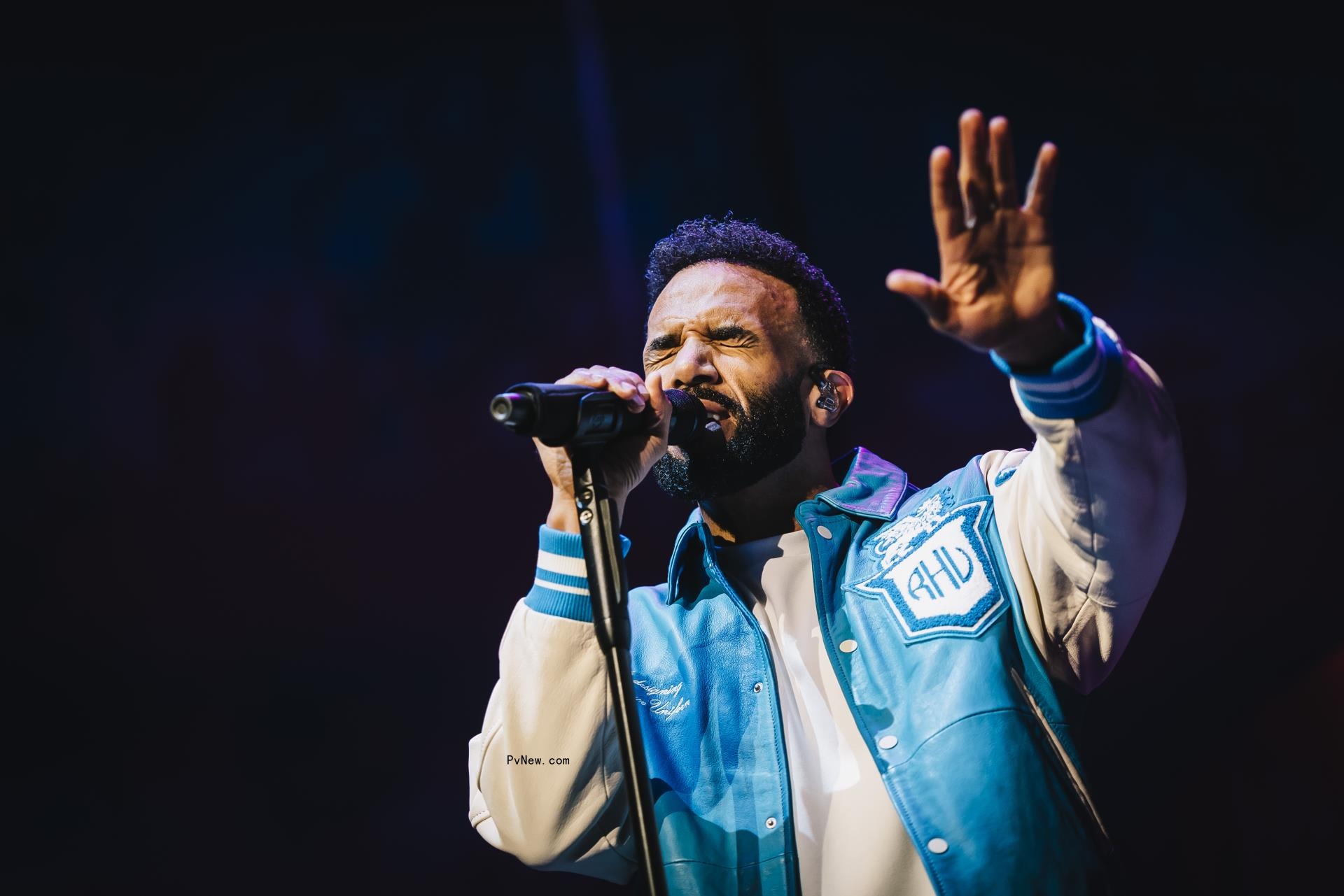 Craig David performing in 2022.