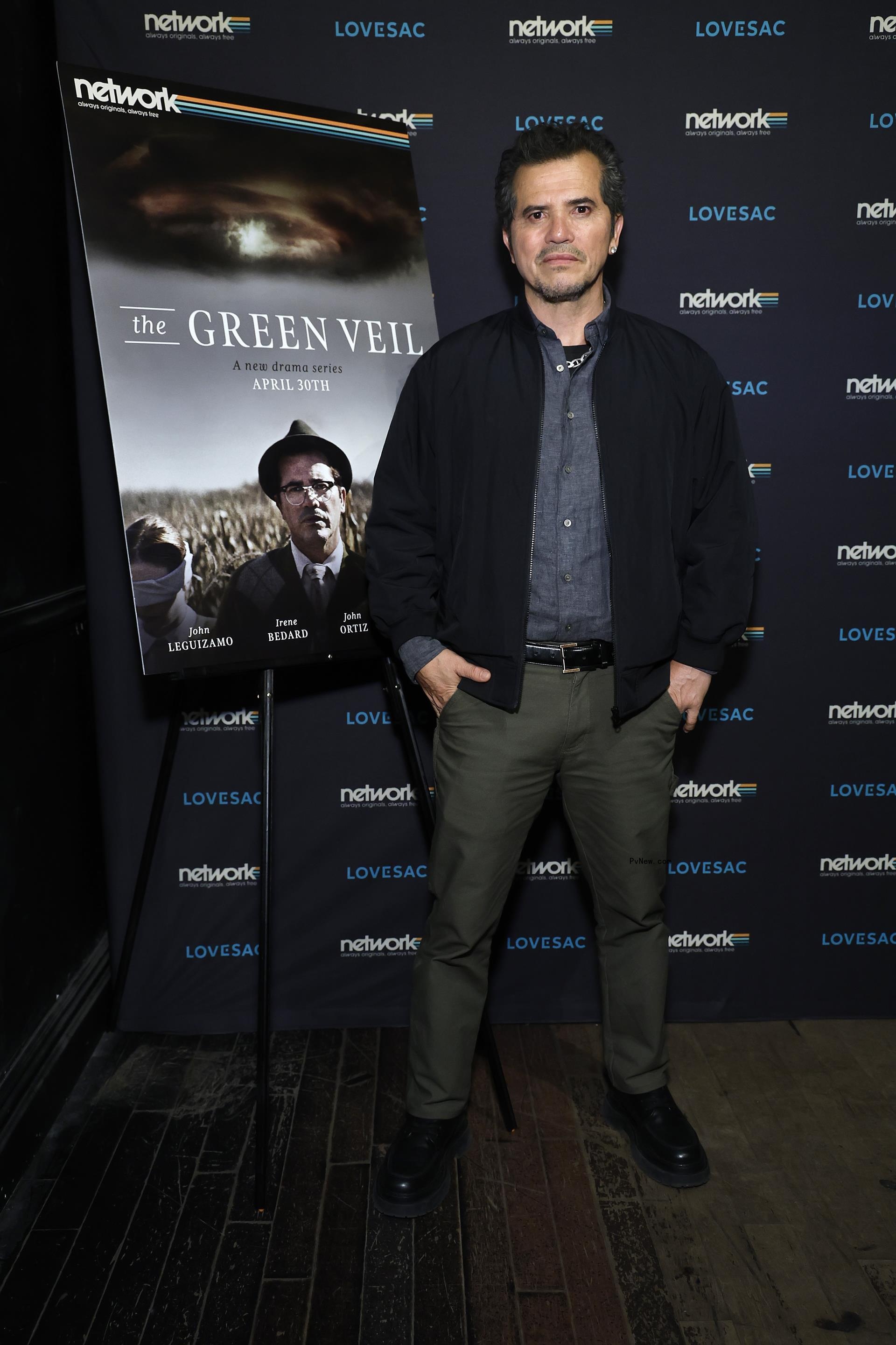 John Leguizamo.