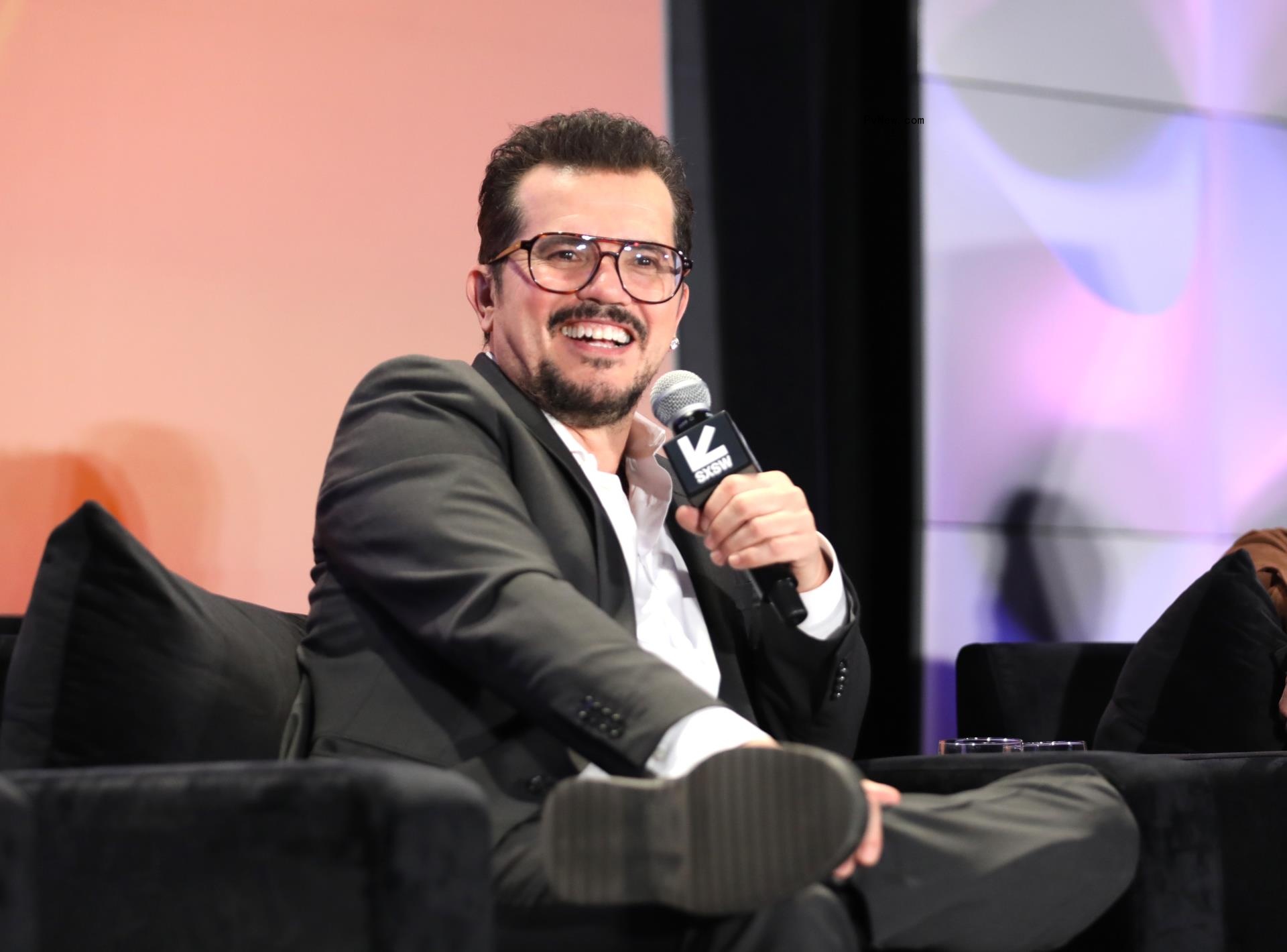 John Leguizamo.