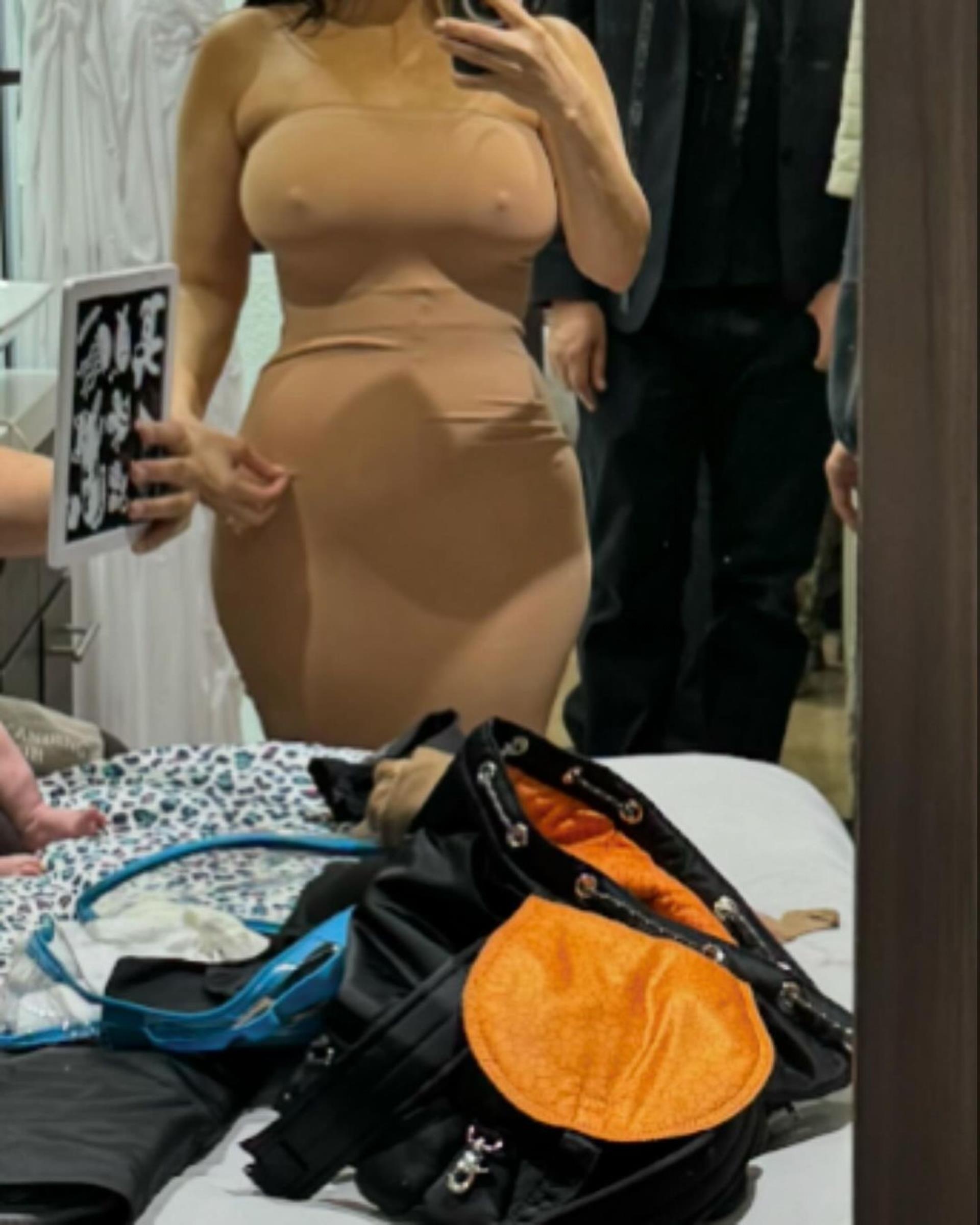 Kourtney Kardashian mirror selfie.