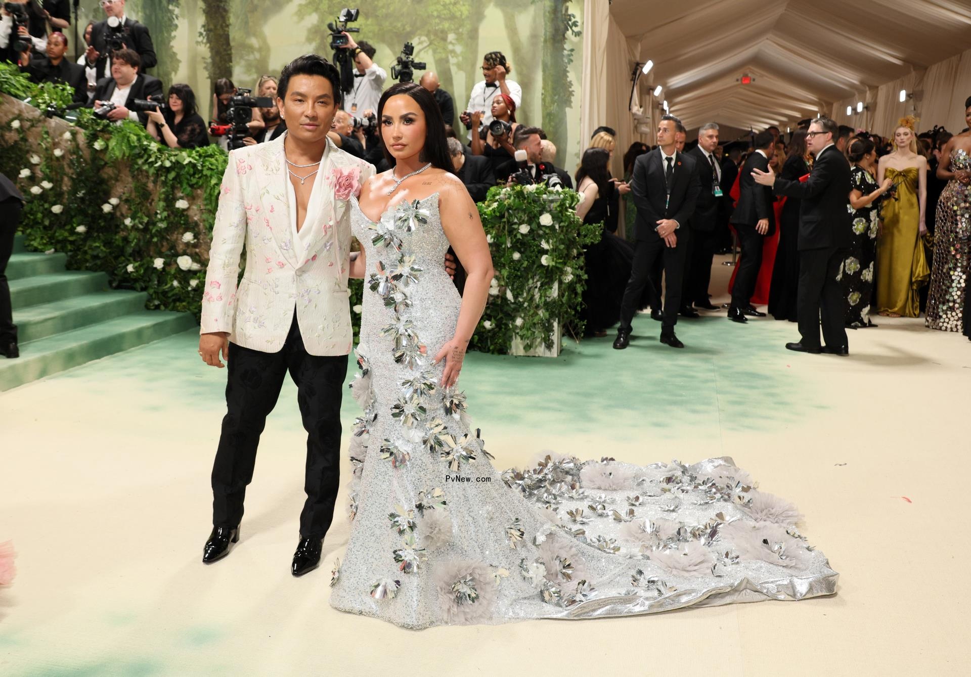 demi lovato and Prabal Gurung