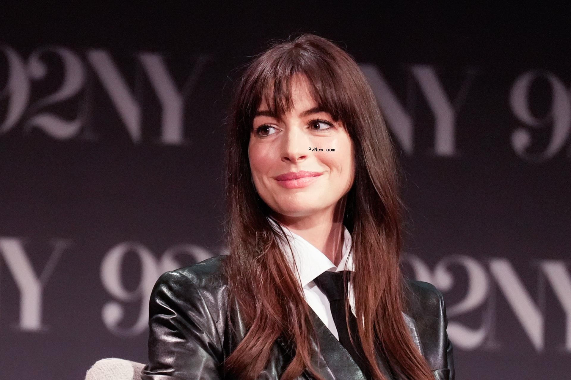 Anne Hathaway