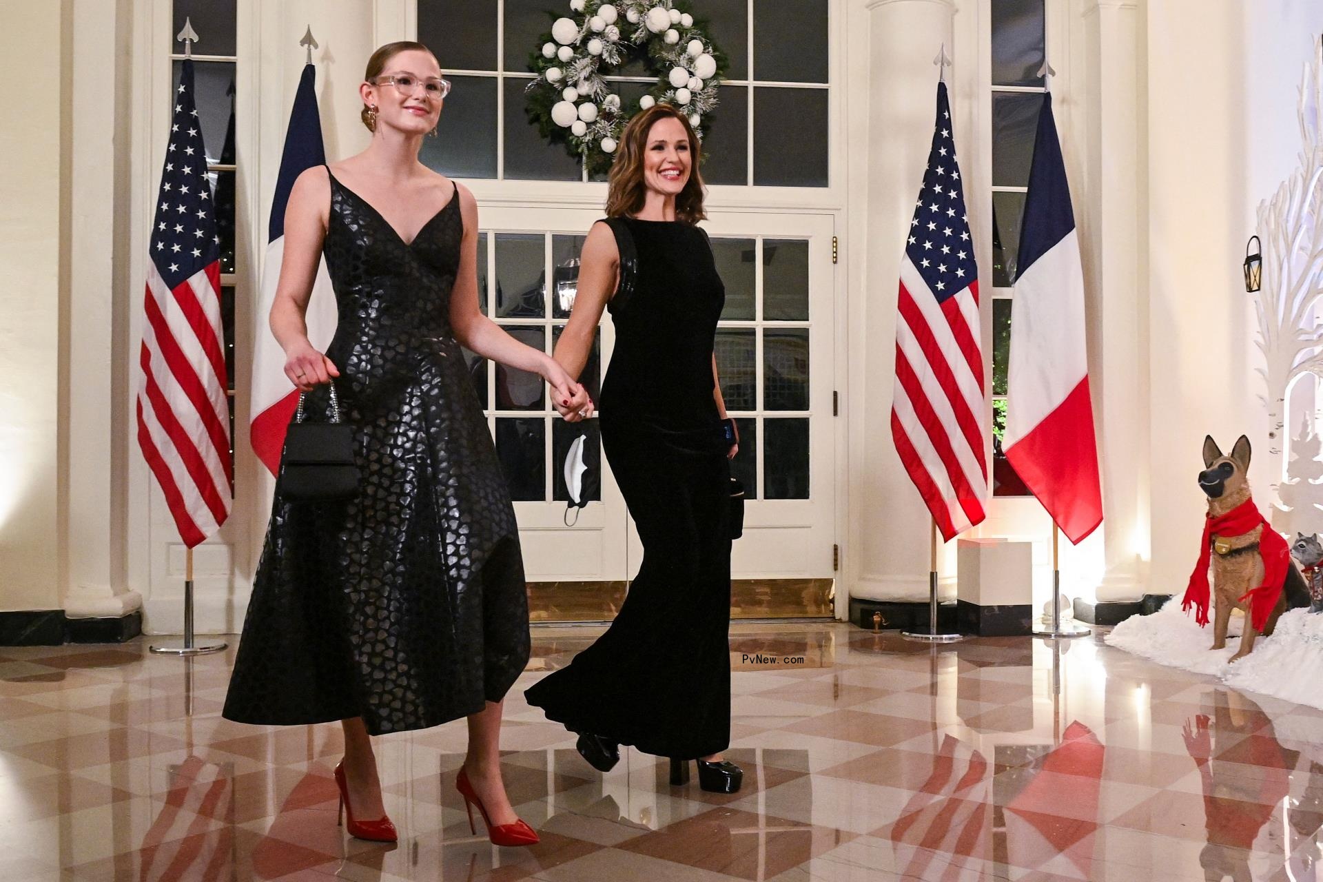 Jennifer Garner and daughter Violet.