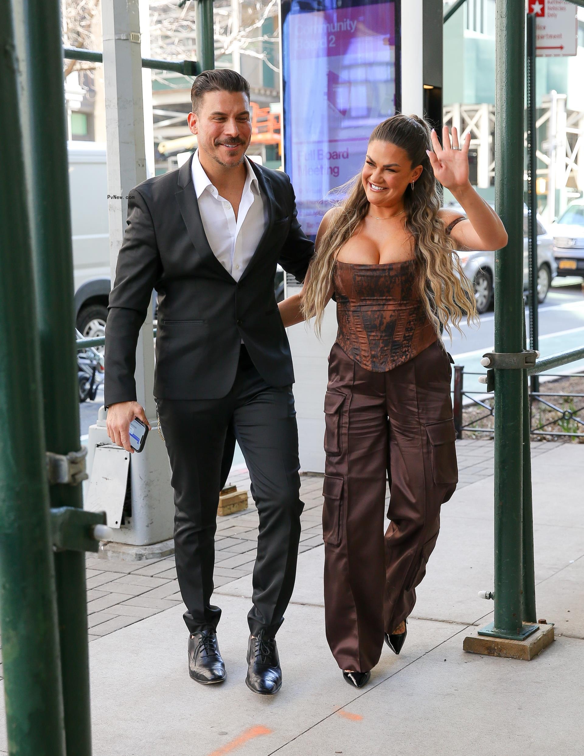Brittany Cartwright and Jax Taylor walking together 
