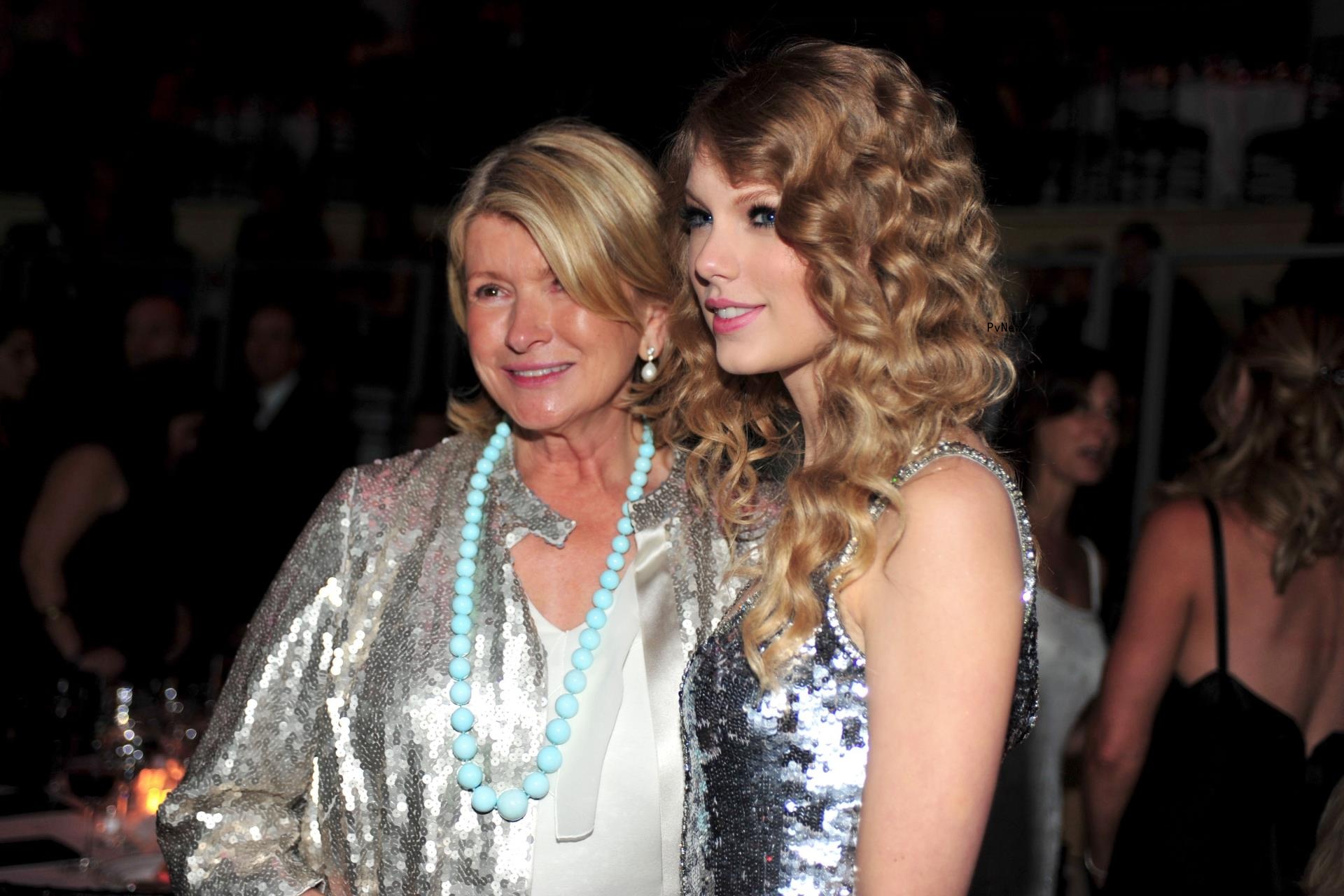 Martha Stewart and Taylor Swift in 2010.