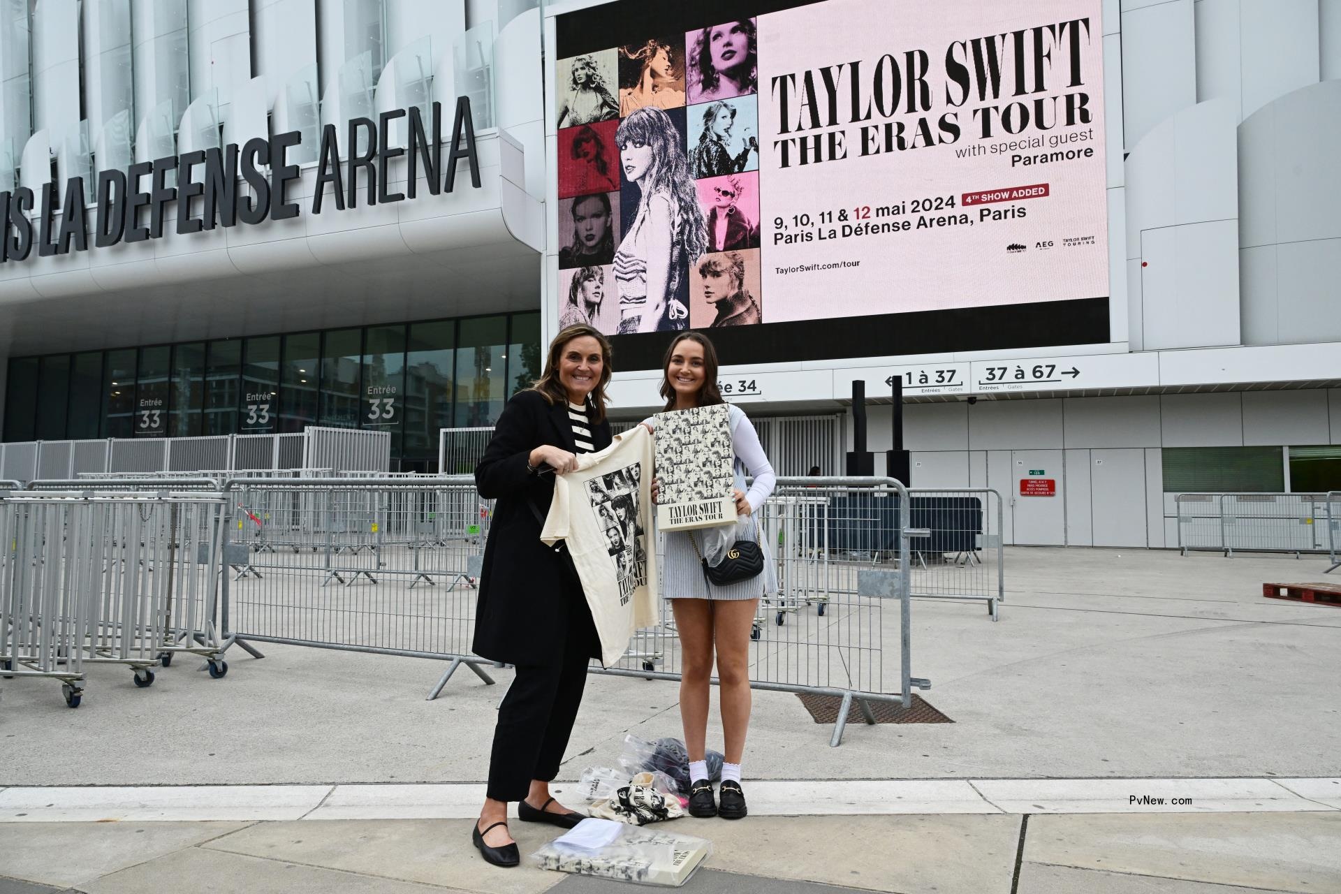 Fans outside of the Paris La Defense Arena.