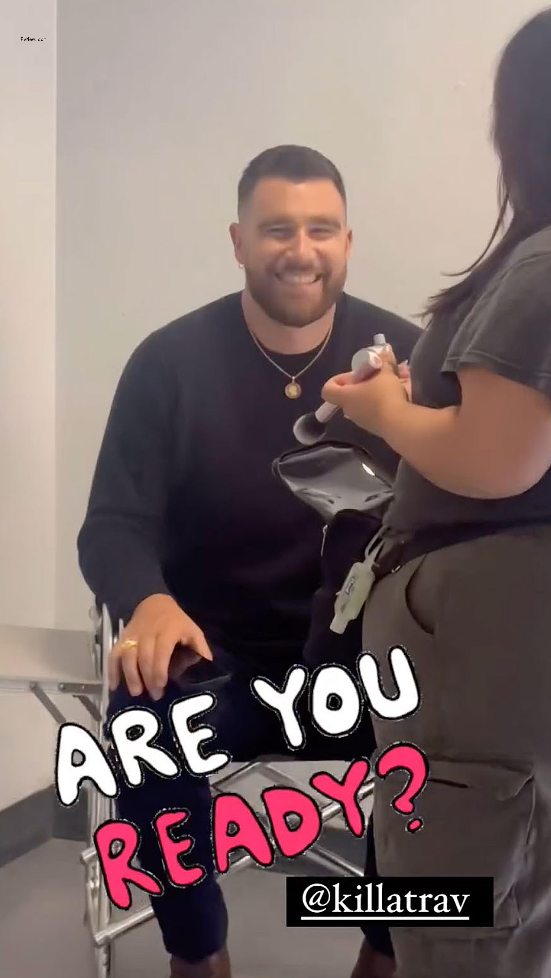 Travis Kelce on set of