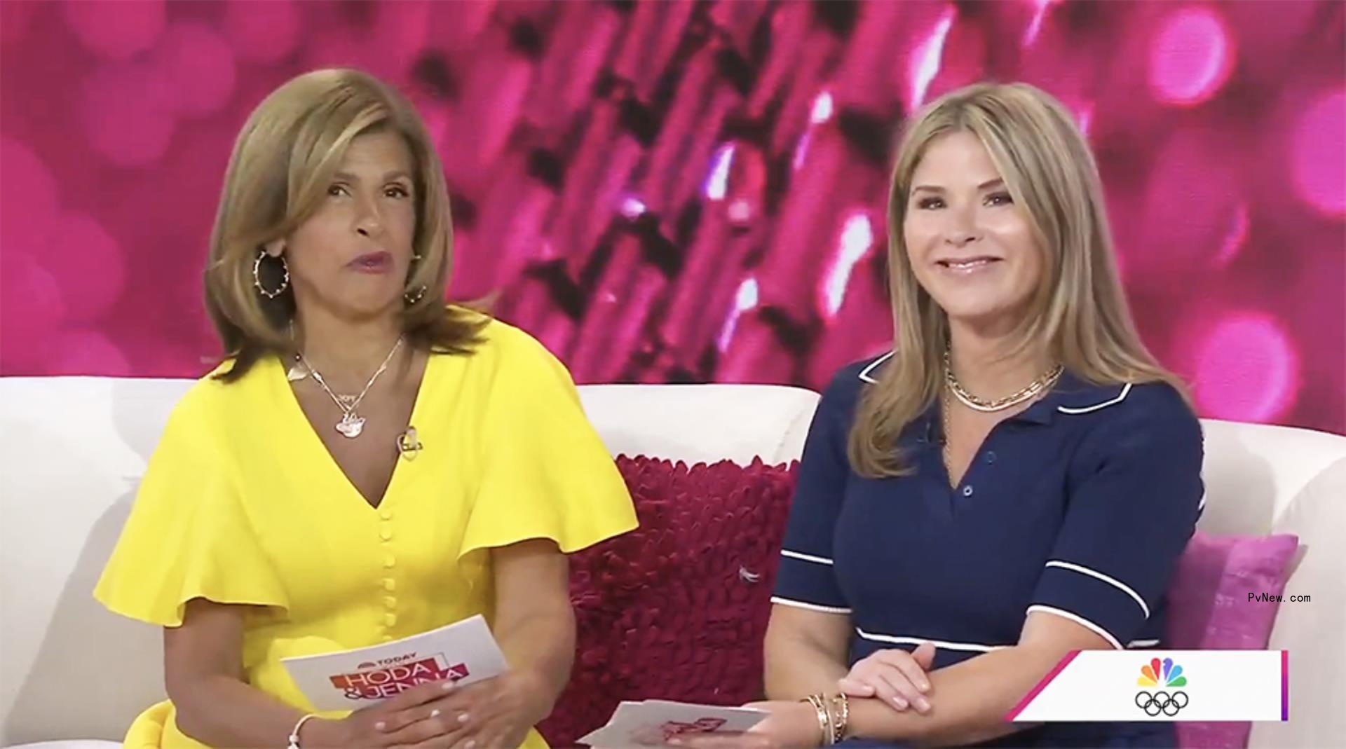 Hoda Kotb and Jenna Bush Hager sitting