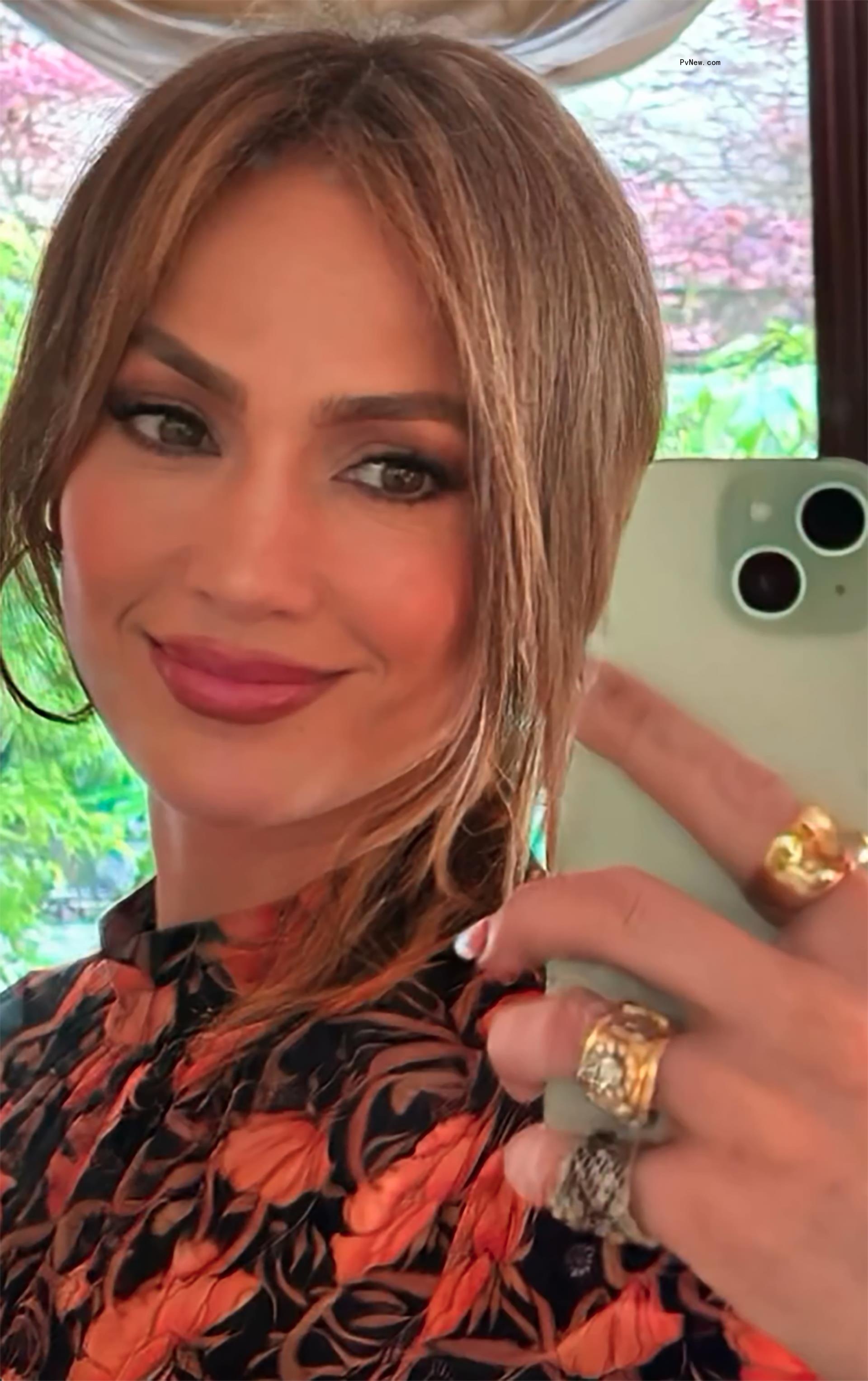 Jennifer Lopez floral dress