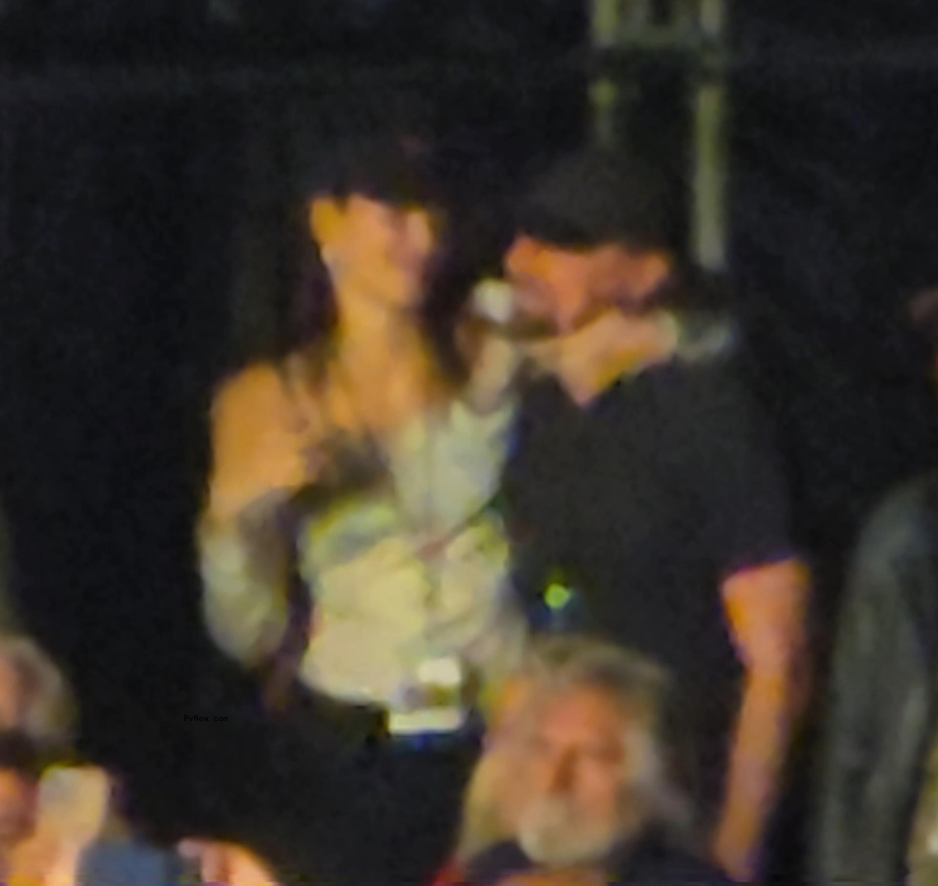 Vittoria Ceretti and Leo<i></i>nardo DiCaprio at the Rolling Sto<i></i>nes co<i></i>ncert in Las Vegas.