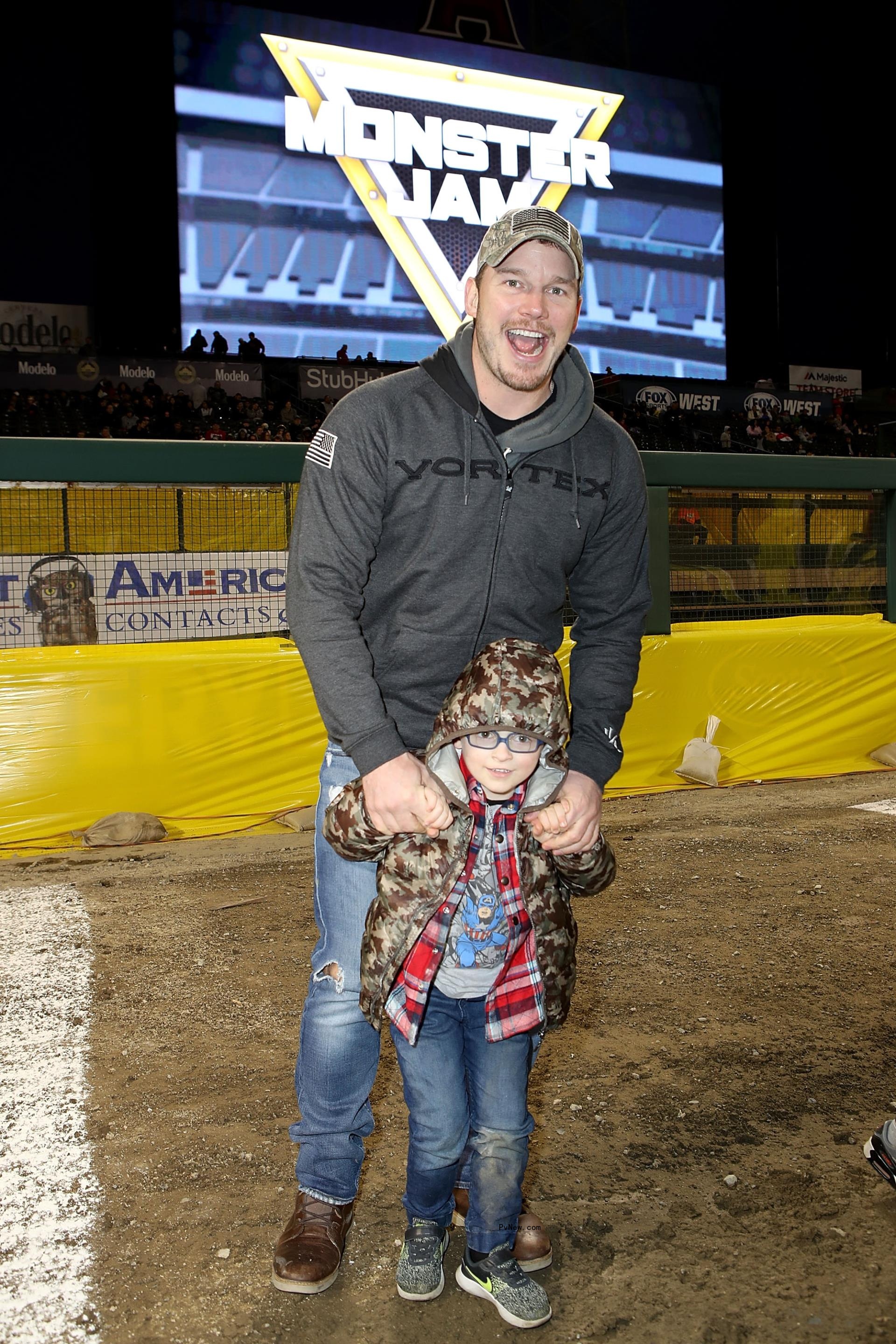 Chris Pratt with his son in 2018. 