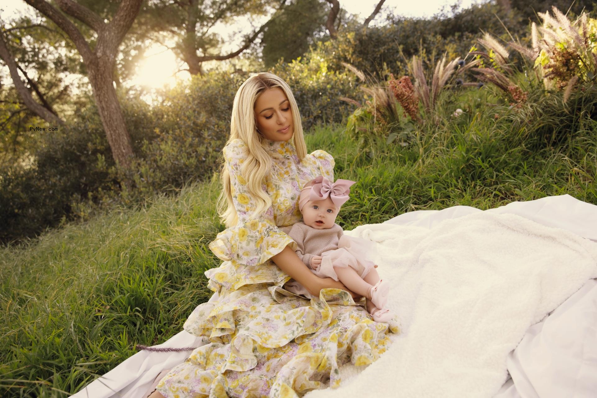 Paris Hilton and daughter