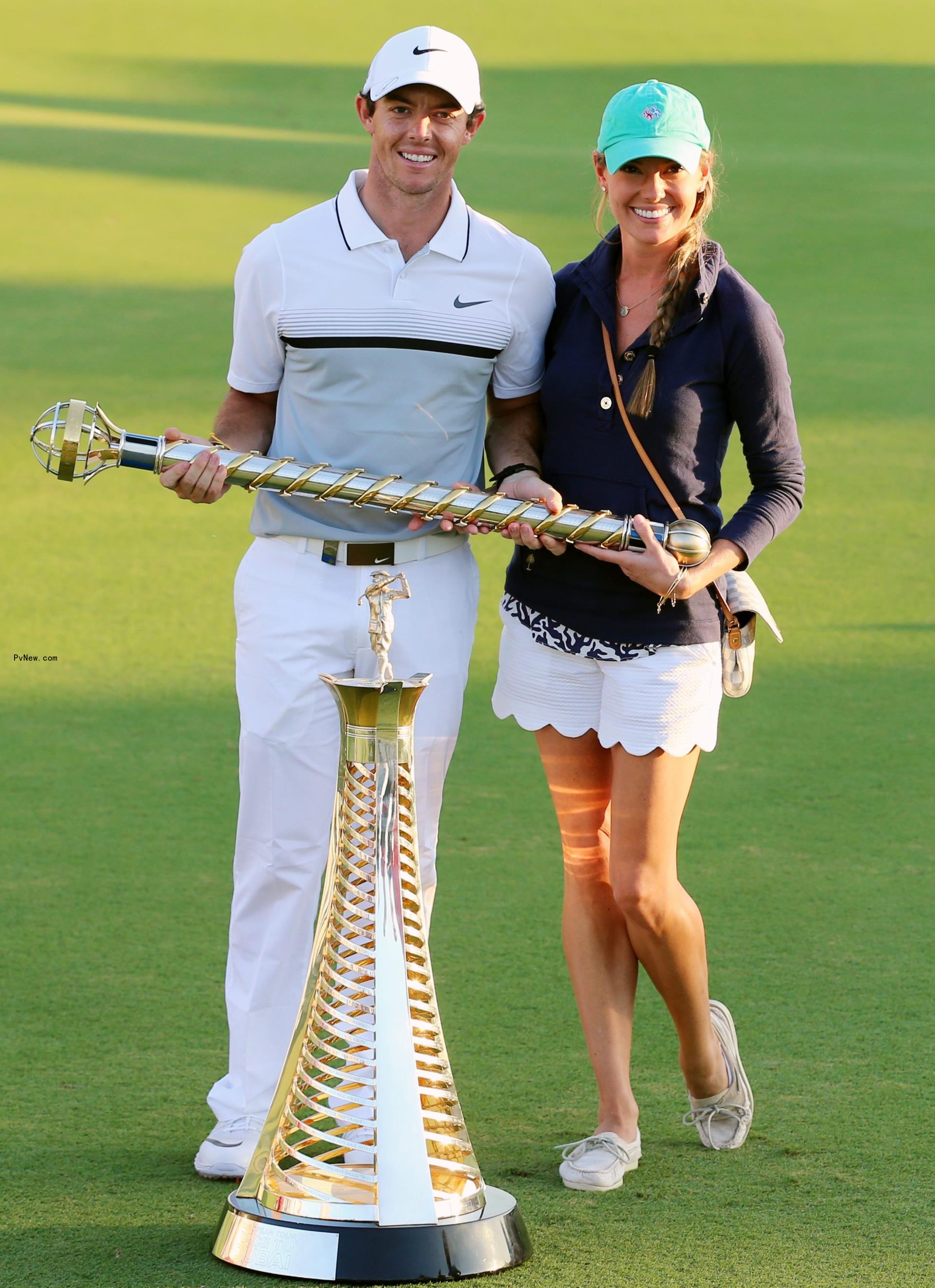 Rory McIlroy golfing.