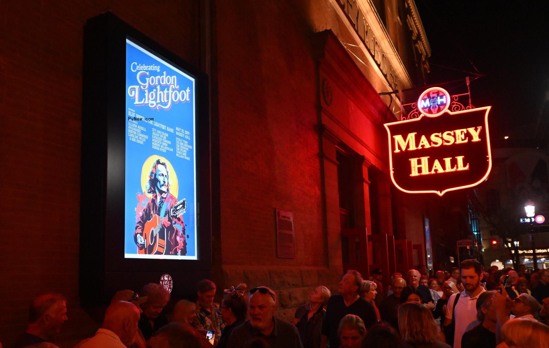 Rush’s Geddy Lee and Alex Lifeson Make Surprise Performance at Gordon Lightfoot Tribute Co<i></i>ncert in Toronto