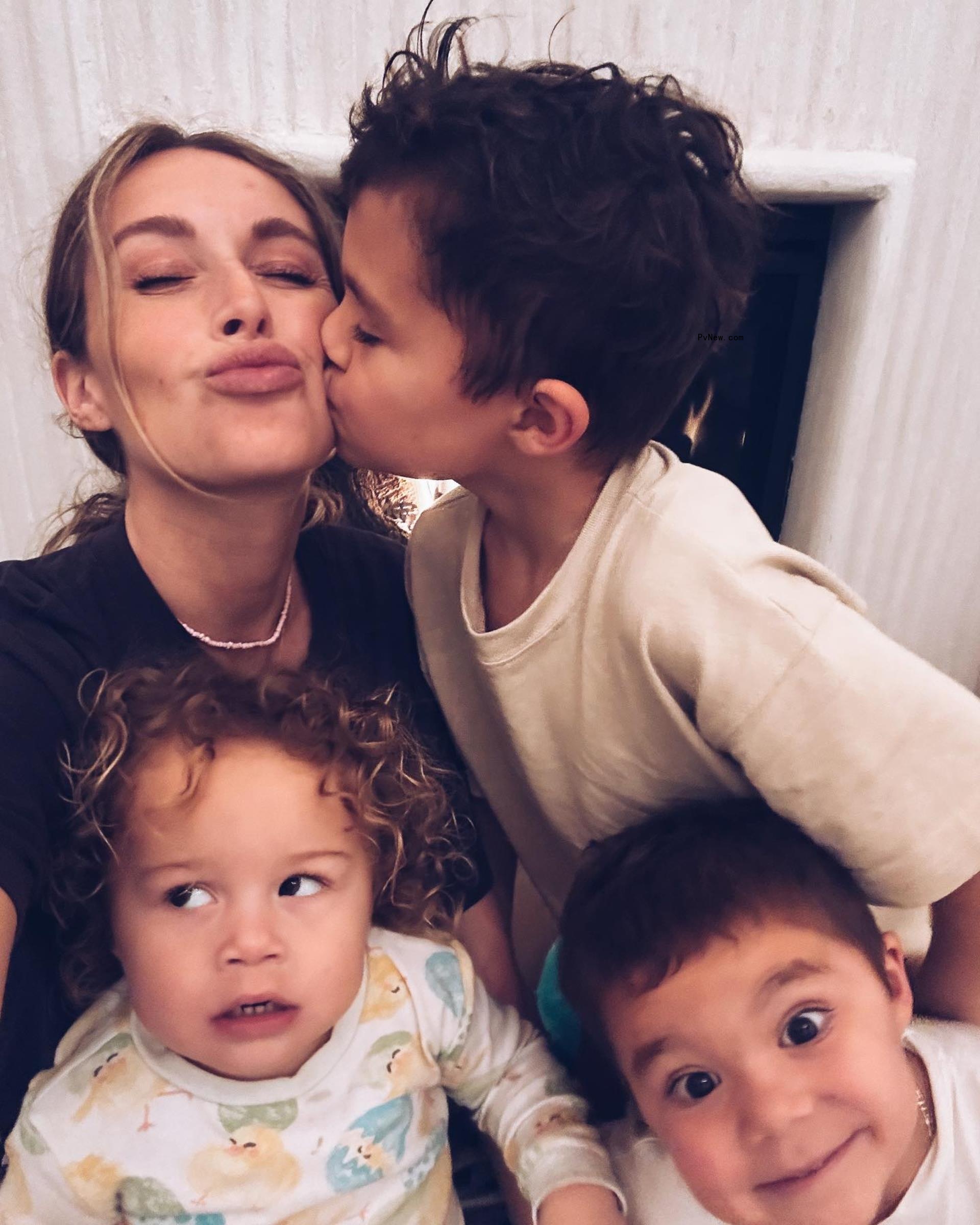 Alexa PenaVega and kids