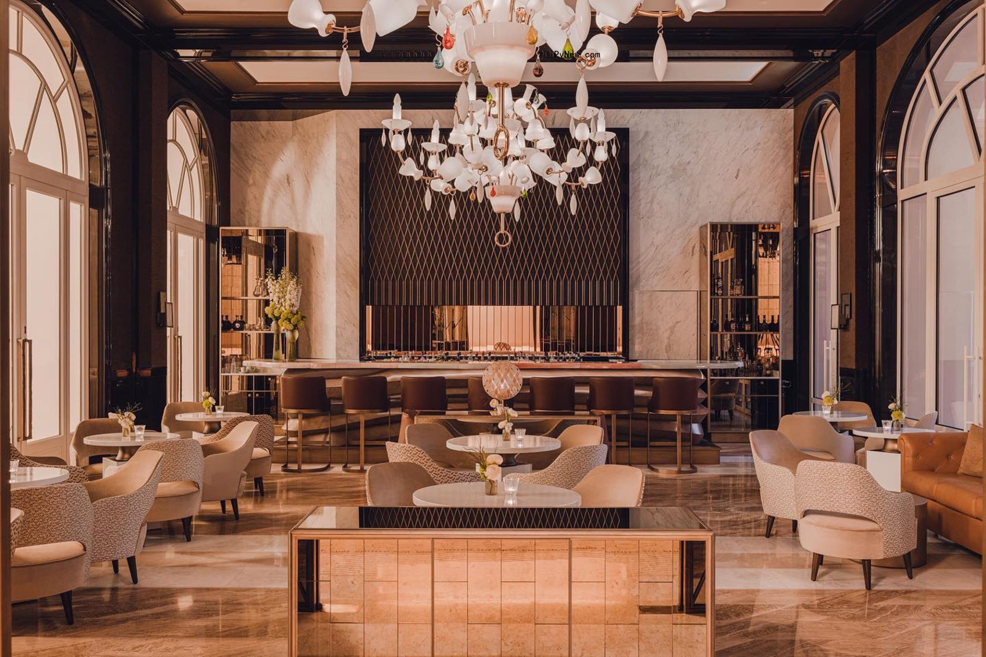 Carlton Cannes, a Regent Hotel hotel bar.