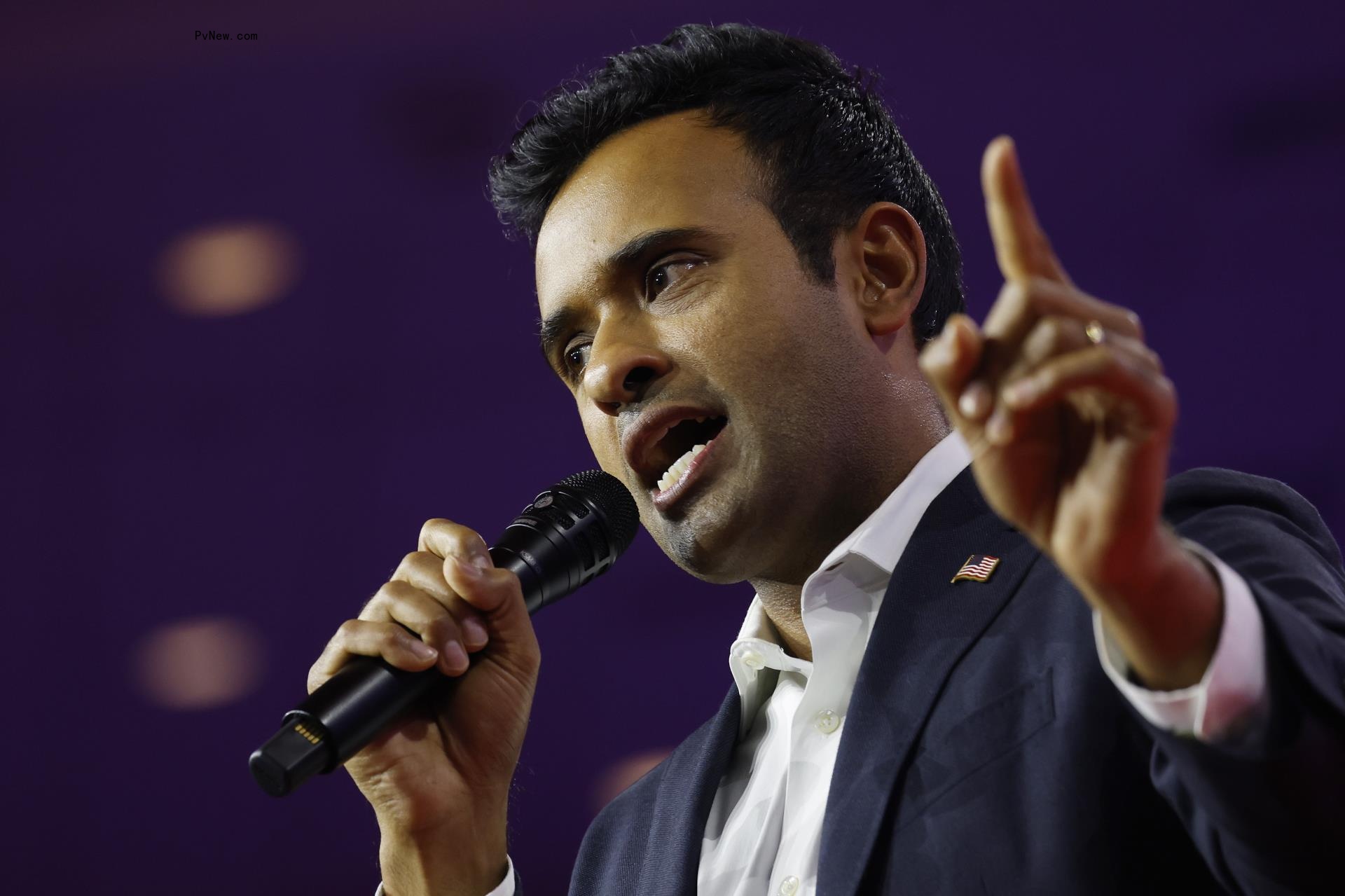 Vivek Ramaswamy Acquires 7.7% Activist Stake in BuzzFeed