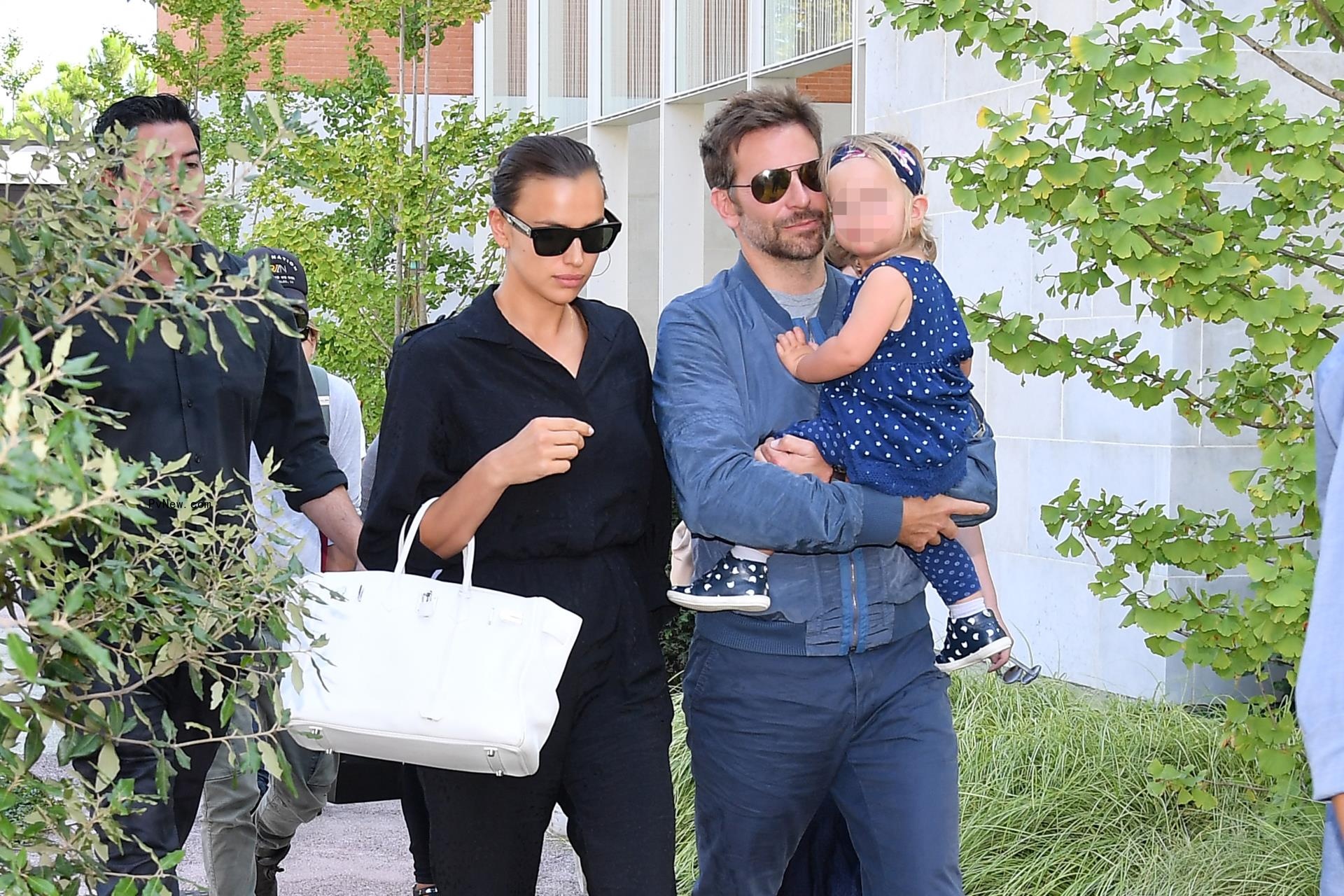 Bradley Cooper and Irina Shayk with their daughter