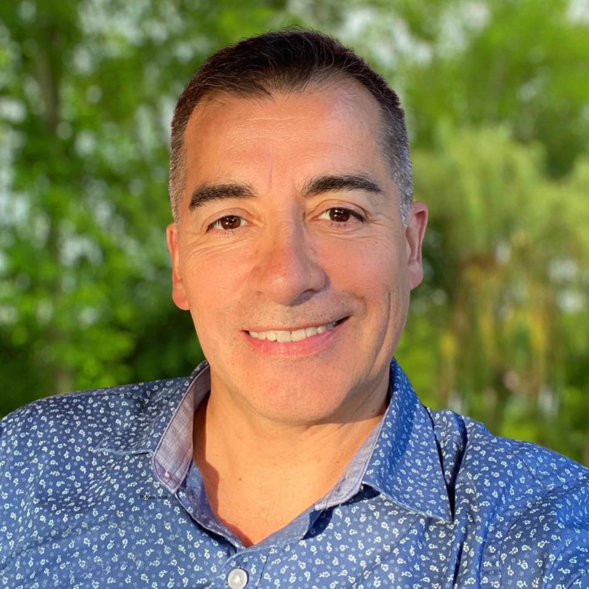 A selfie of Ivan Cantu