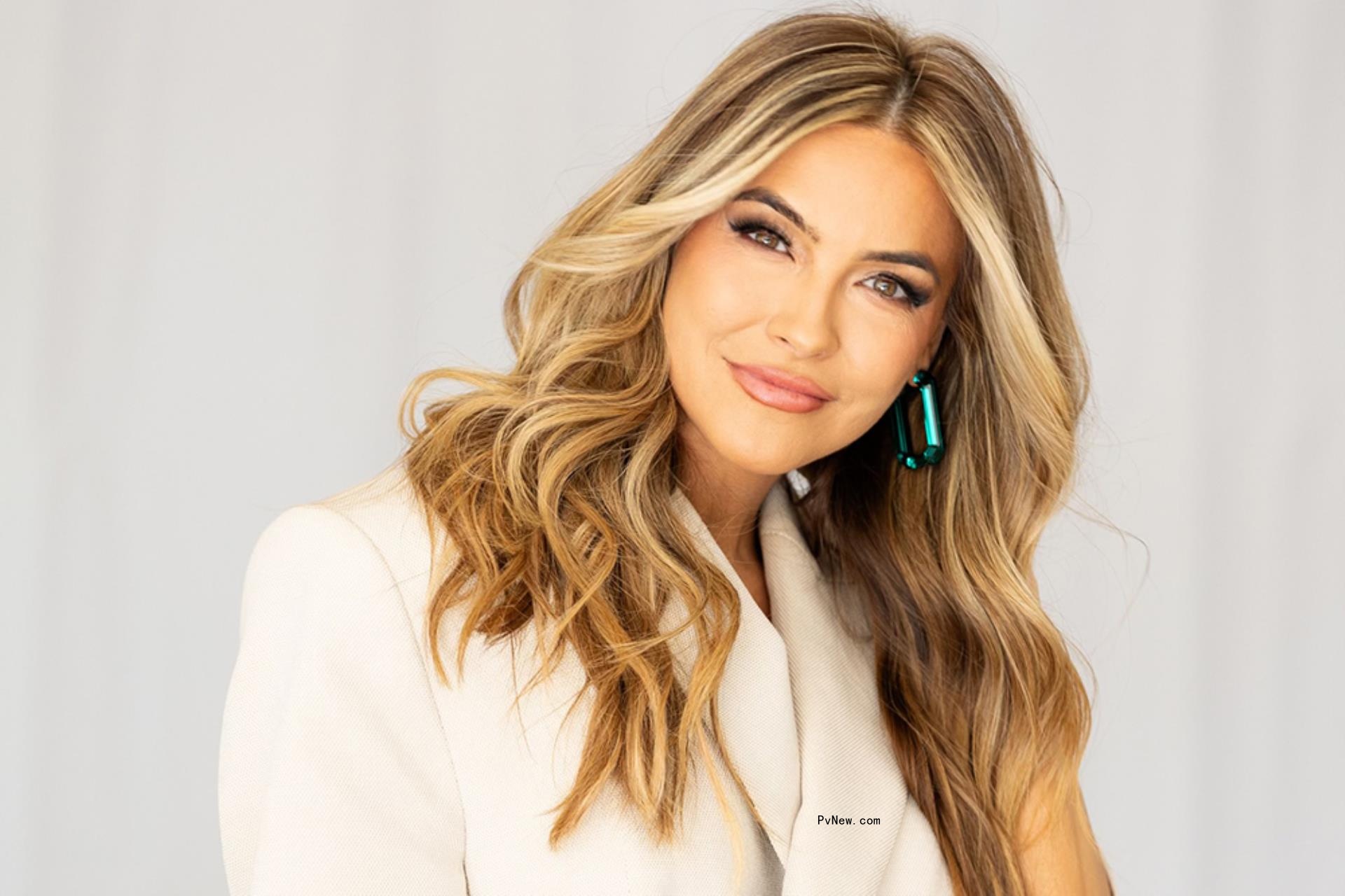 ‘Selling Sunset’ Star Chrishell Stause Joins ‘Neighbours’ Cast