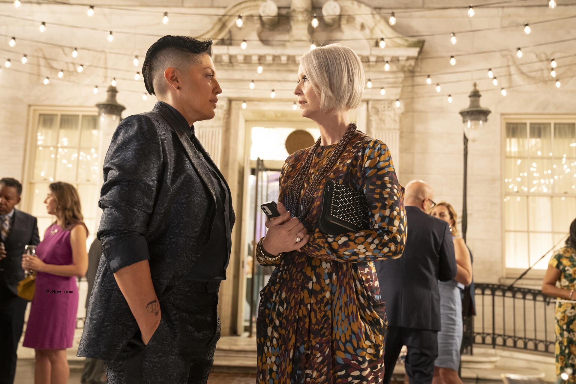 Cynthia Nixon and Sara Ramirez in
