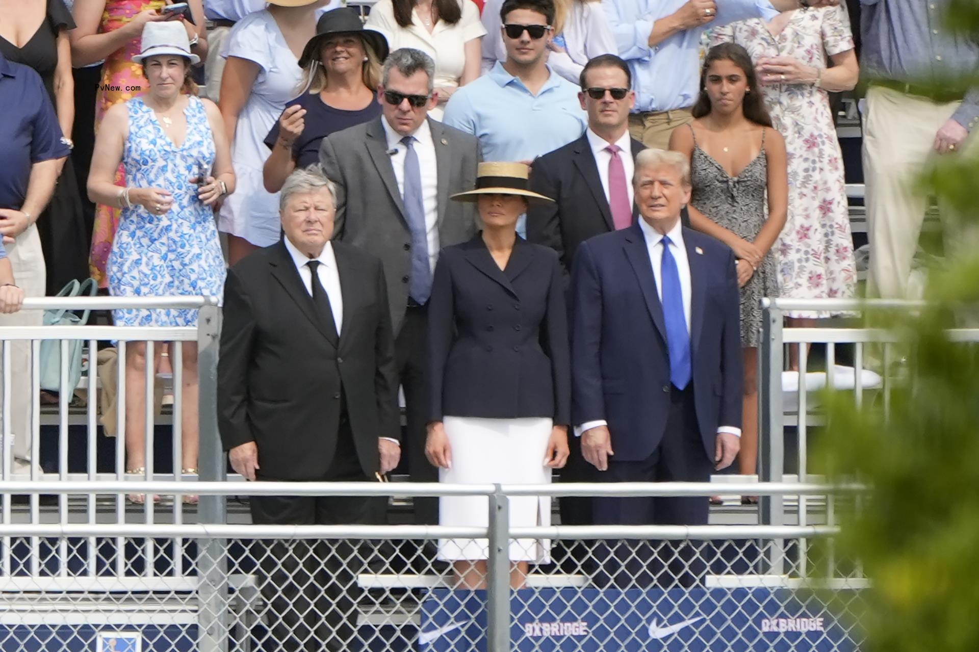 Do<i></i>nald and Melania Trump