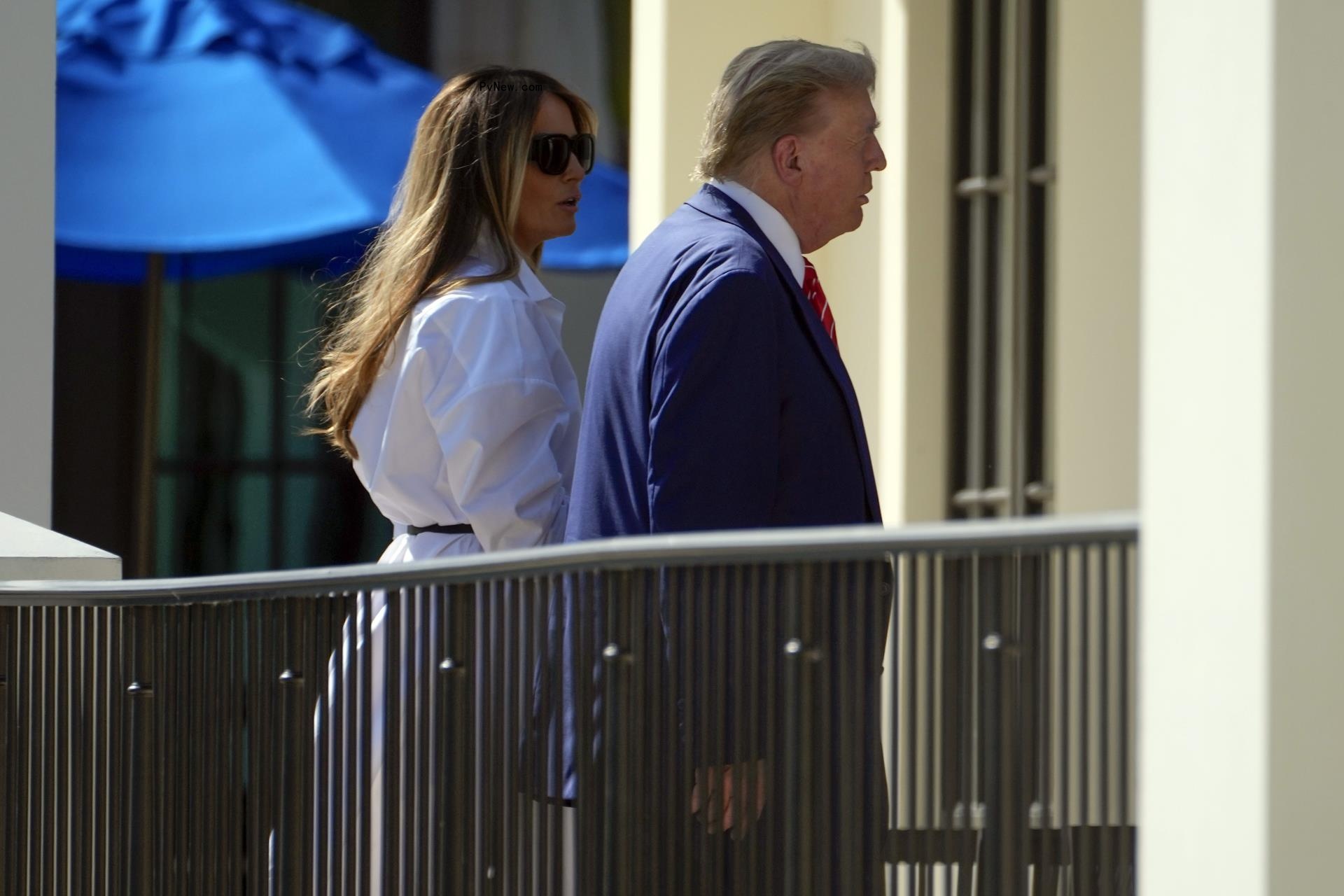 Melania Trump and Do<i></i>nald Trump.