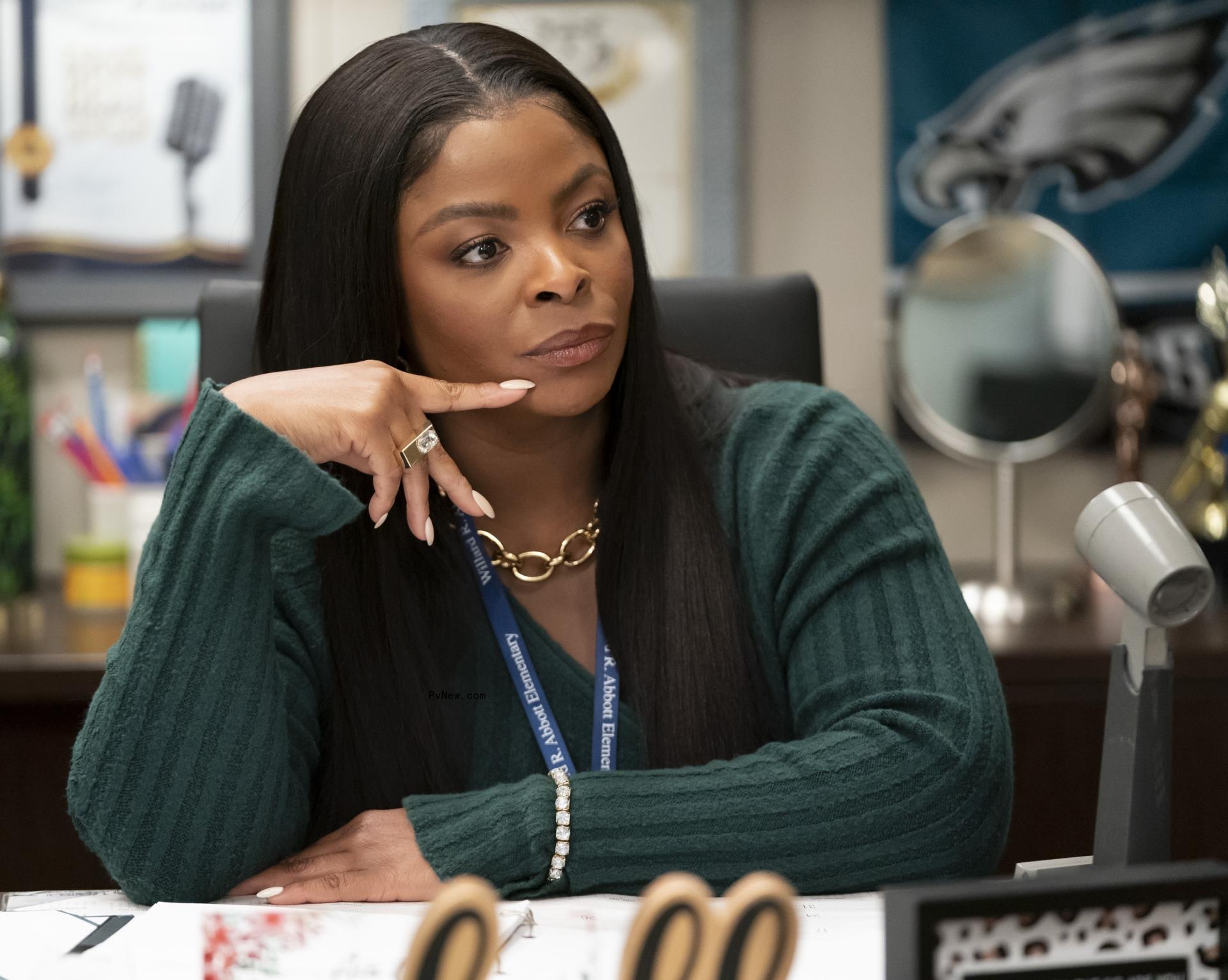 ‘Abbott Elementary’ Makeup and Hair Artists Explain Why Janine’s Middle Part ‘Means Business’ For Her in Season 3