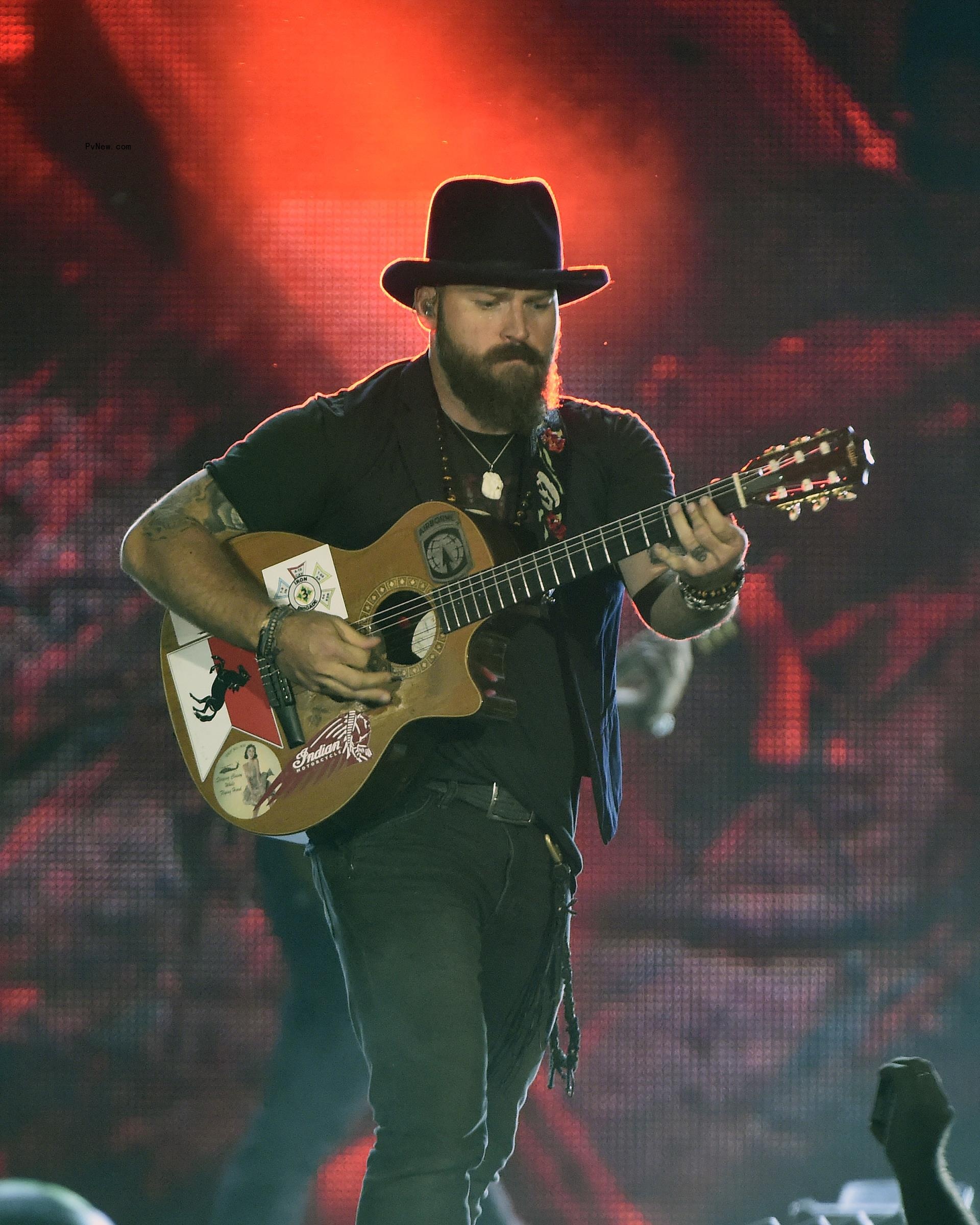 Zac Brown performing.