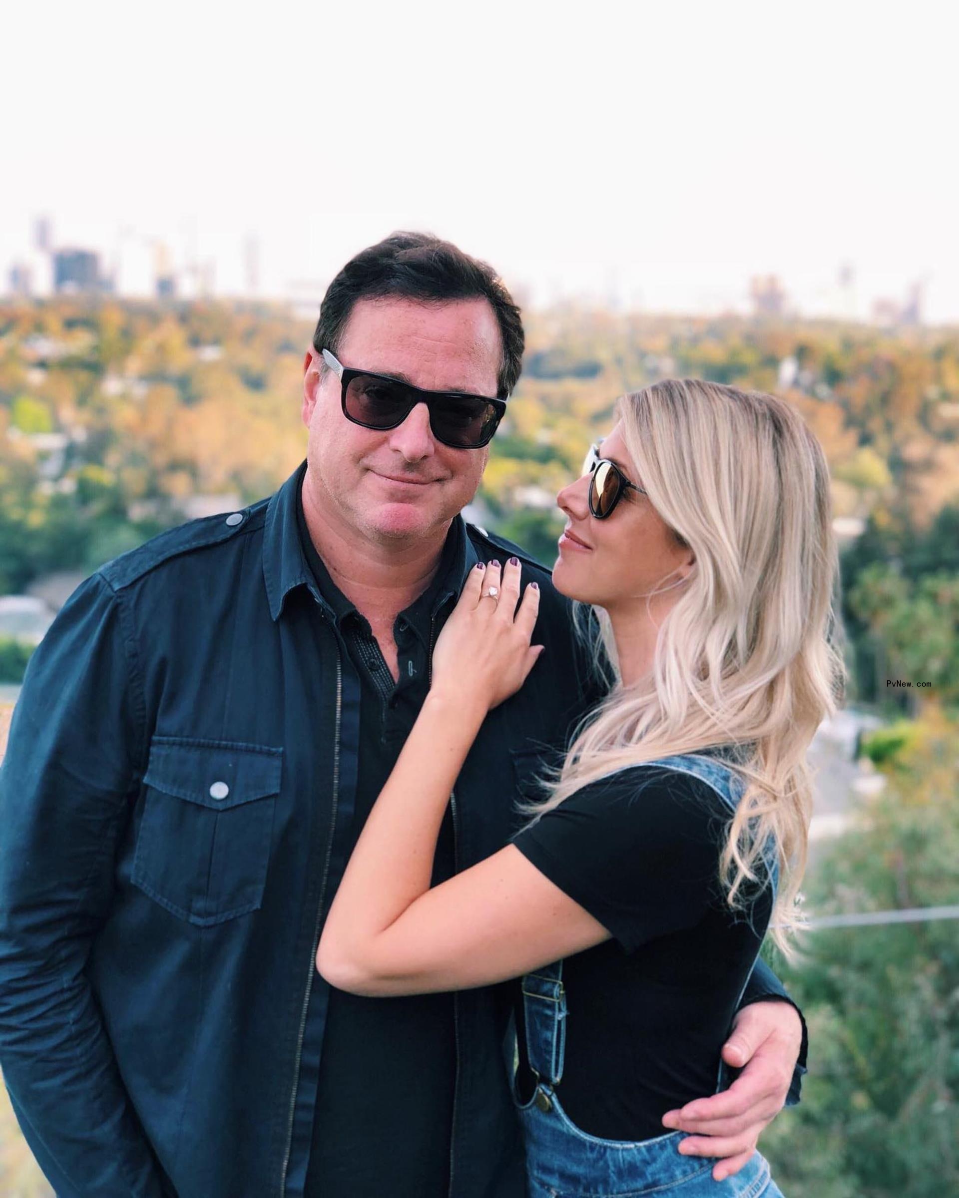 John Stamos shares rare photo of ‘Full House’ cast with Mary Kate, Ashley Olsen in Bob Saget birthday tribute