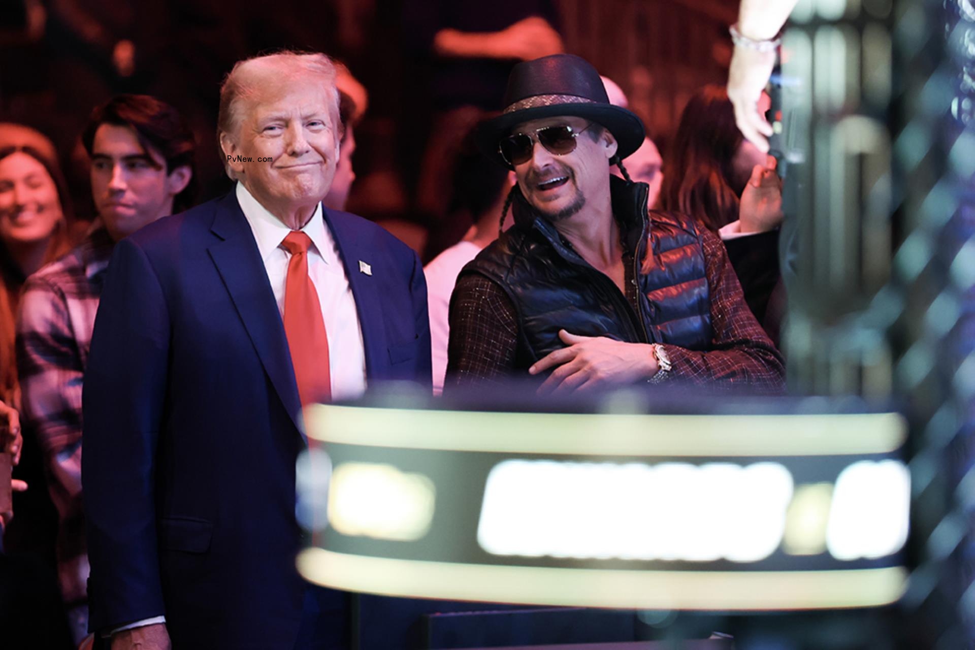 Kid Rock and Do<i></i>nald Trump