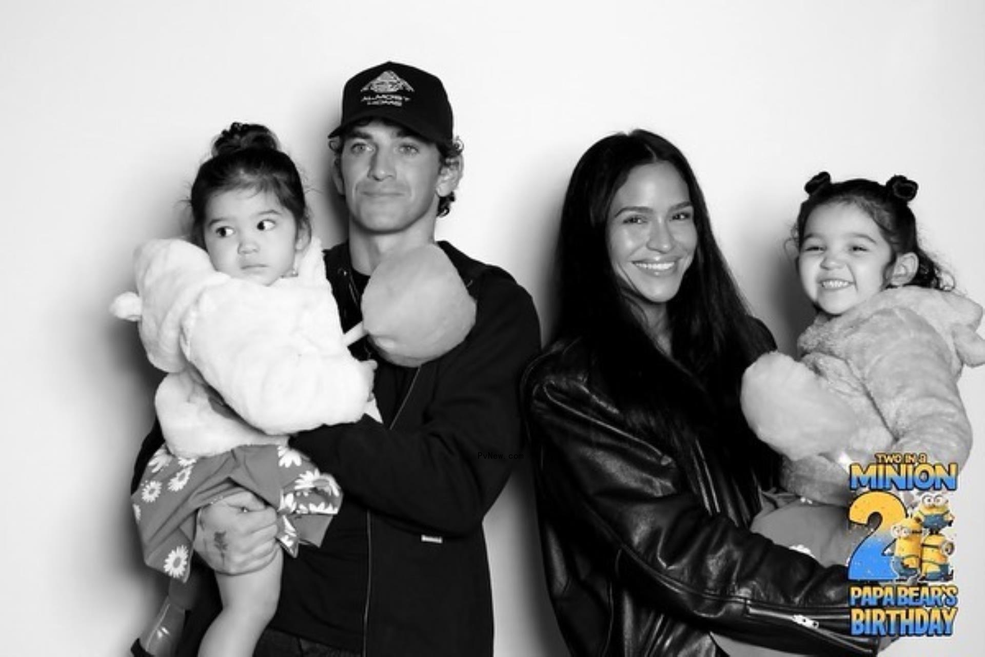 Alex Fine, Cassie Ventura and daughters