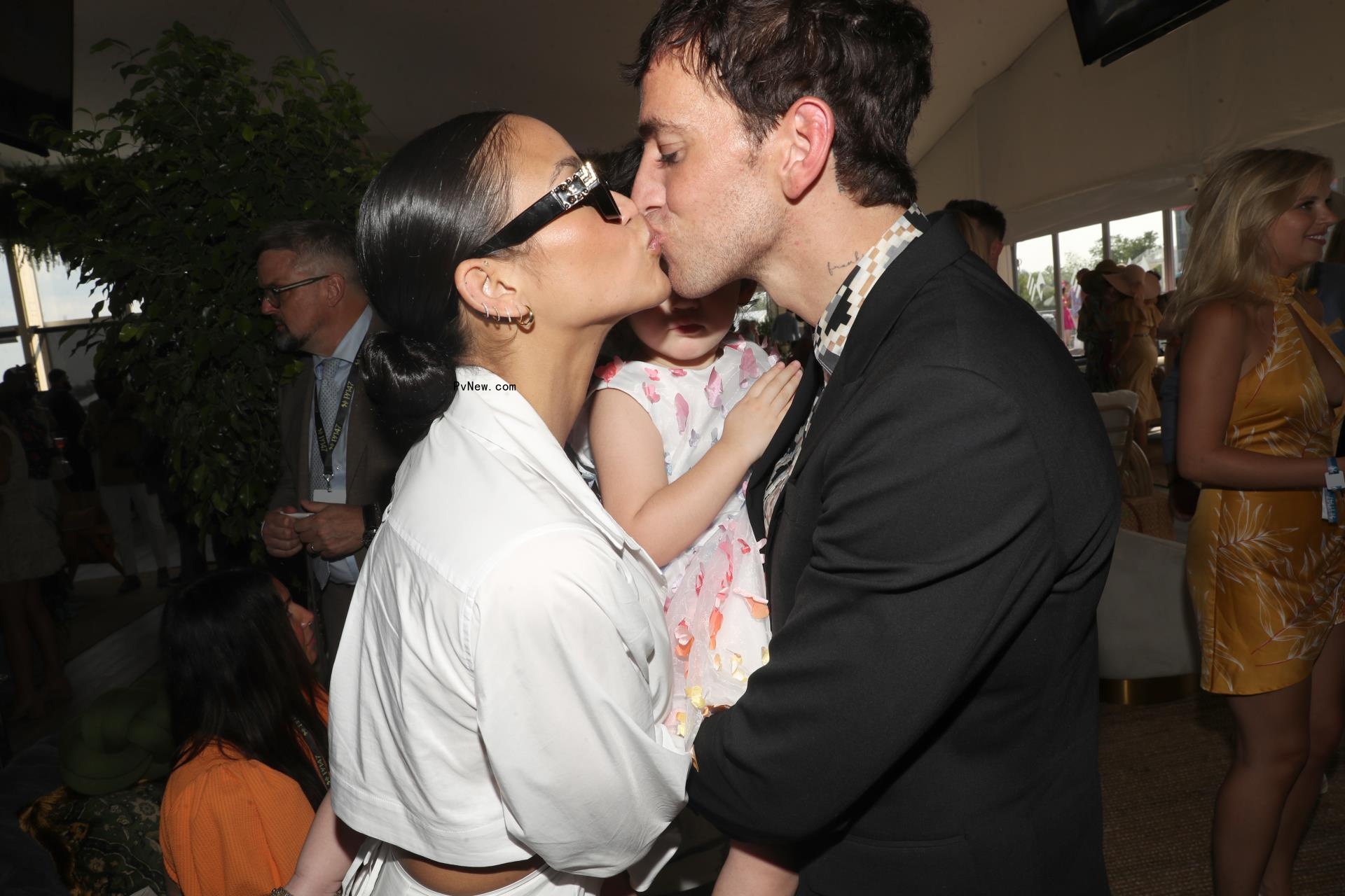 Alex Fine, Cassie Ventura and daughter