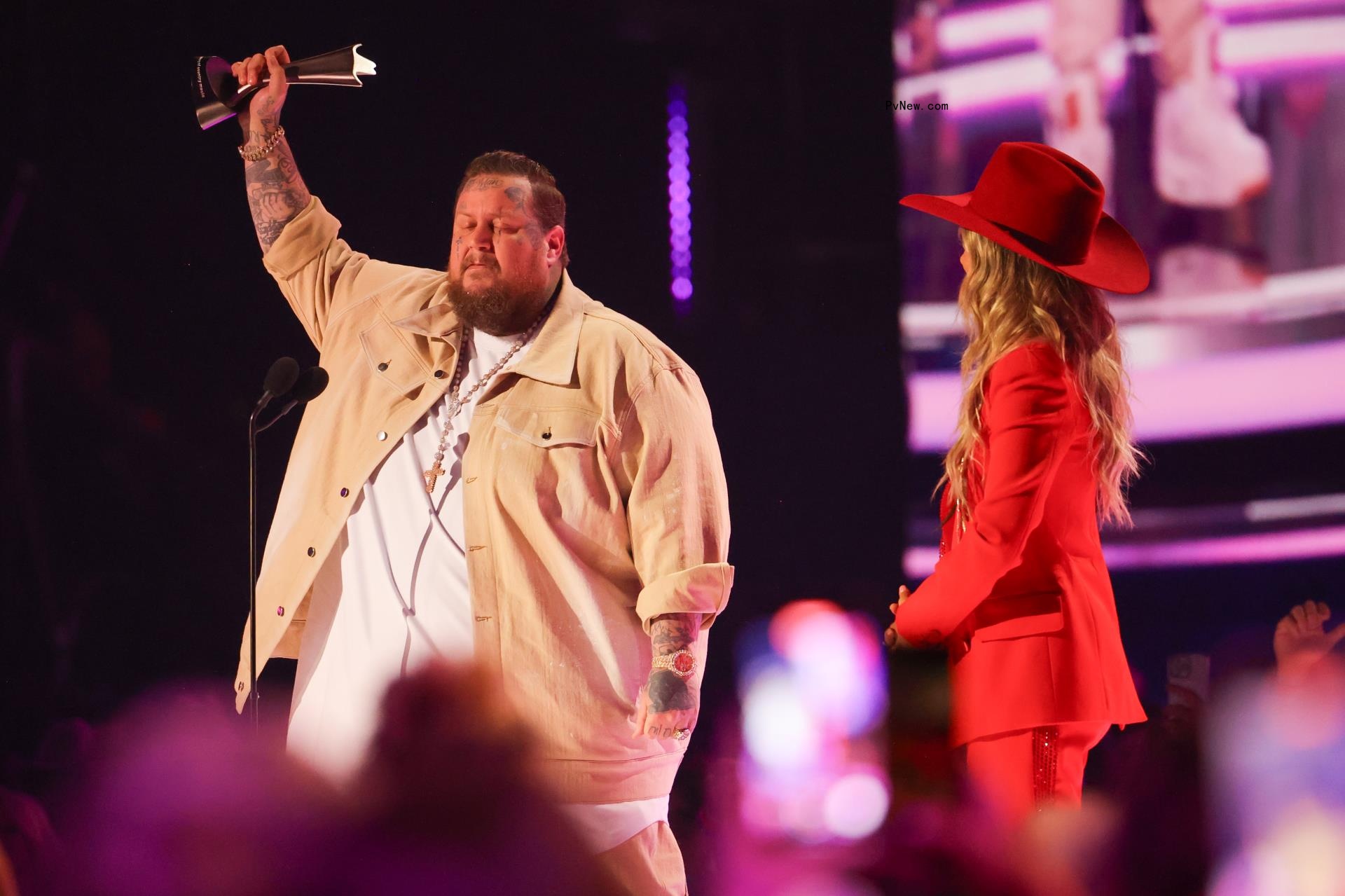 Jelly Roll and Lainey Wilson