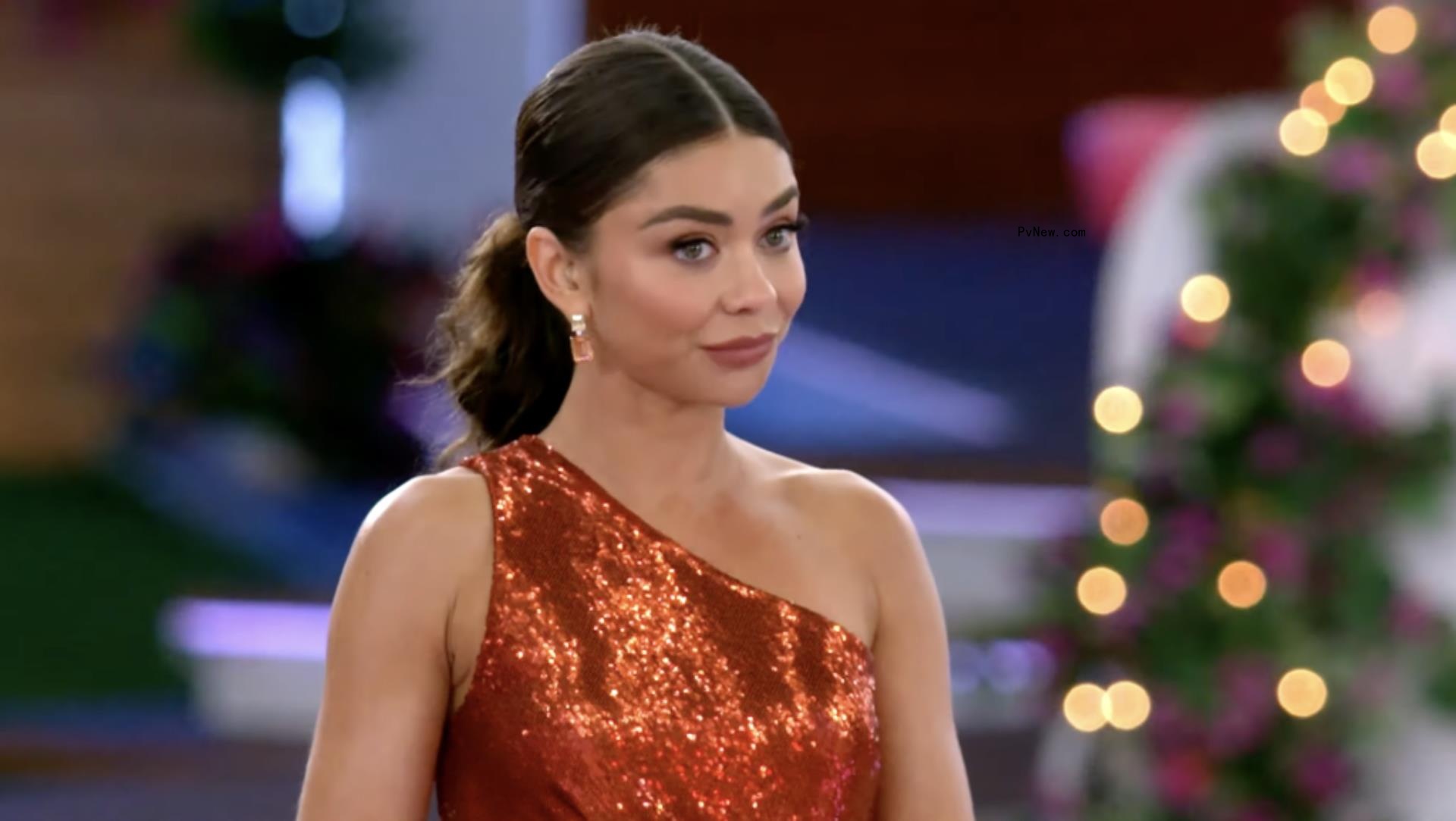 Sarah Hyland on
