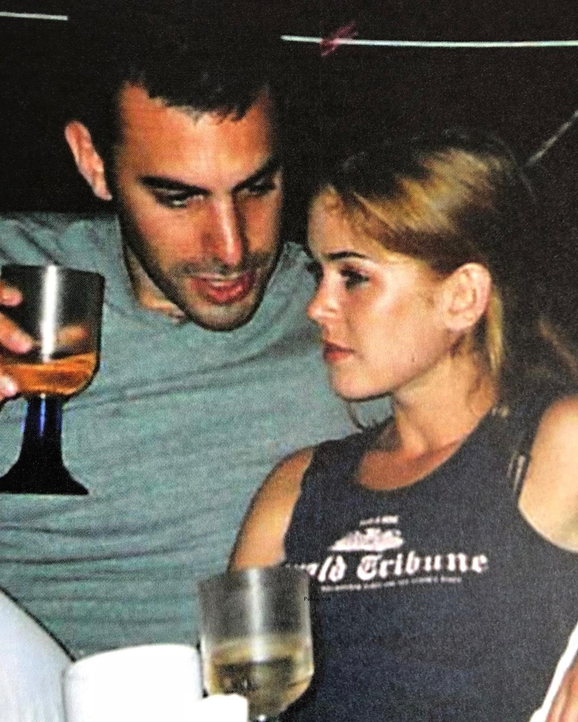 Sacha Baron and Cohen Isla Fisher 