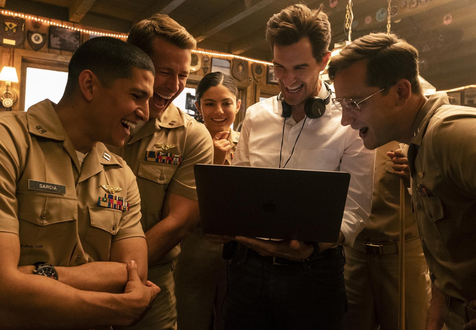 Still from Top Gun Maverick BTS