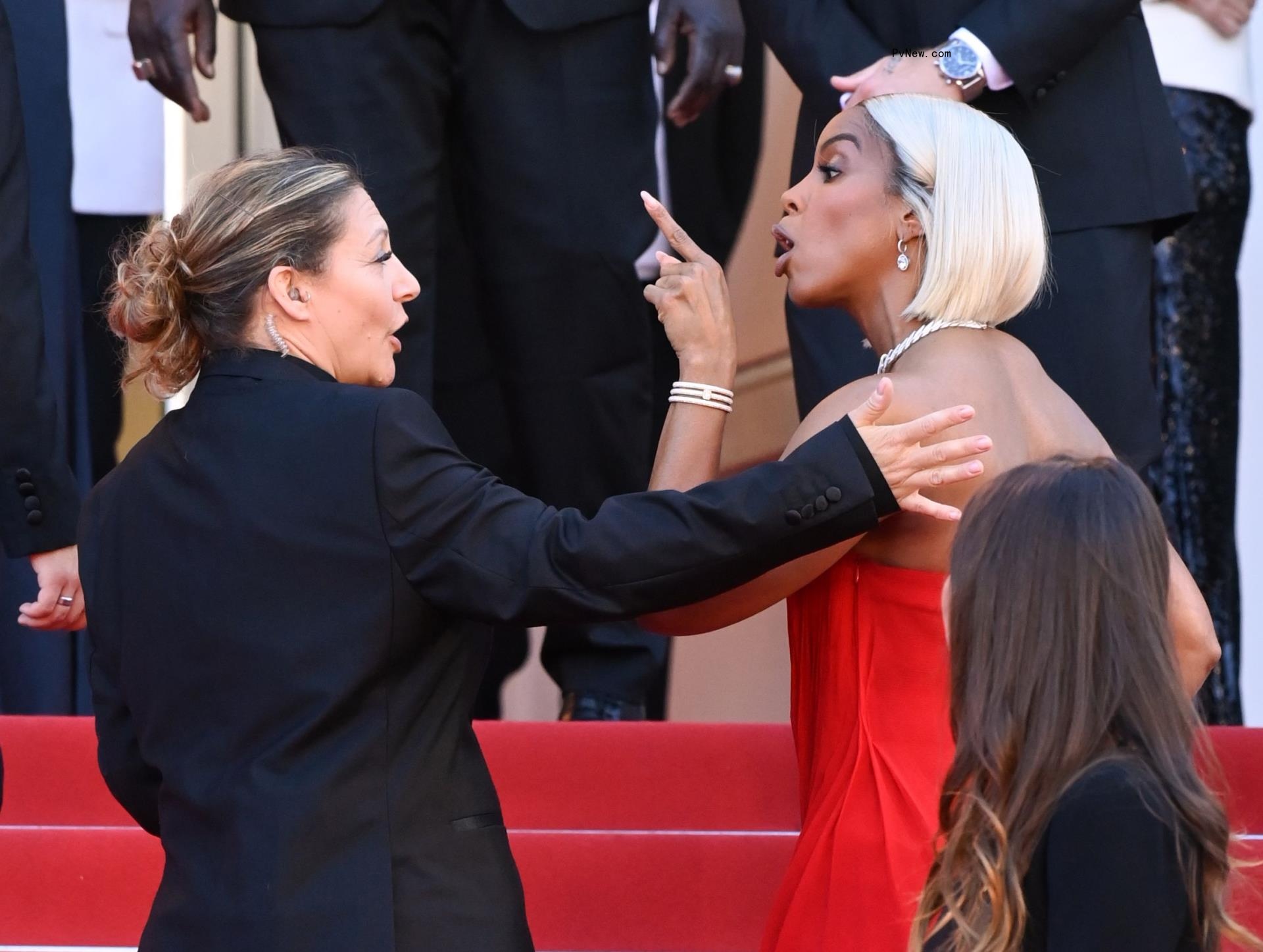 Kelly Rowland Cannes red carpet