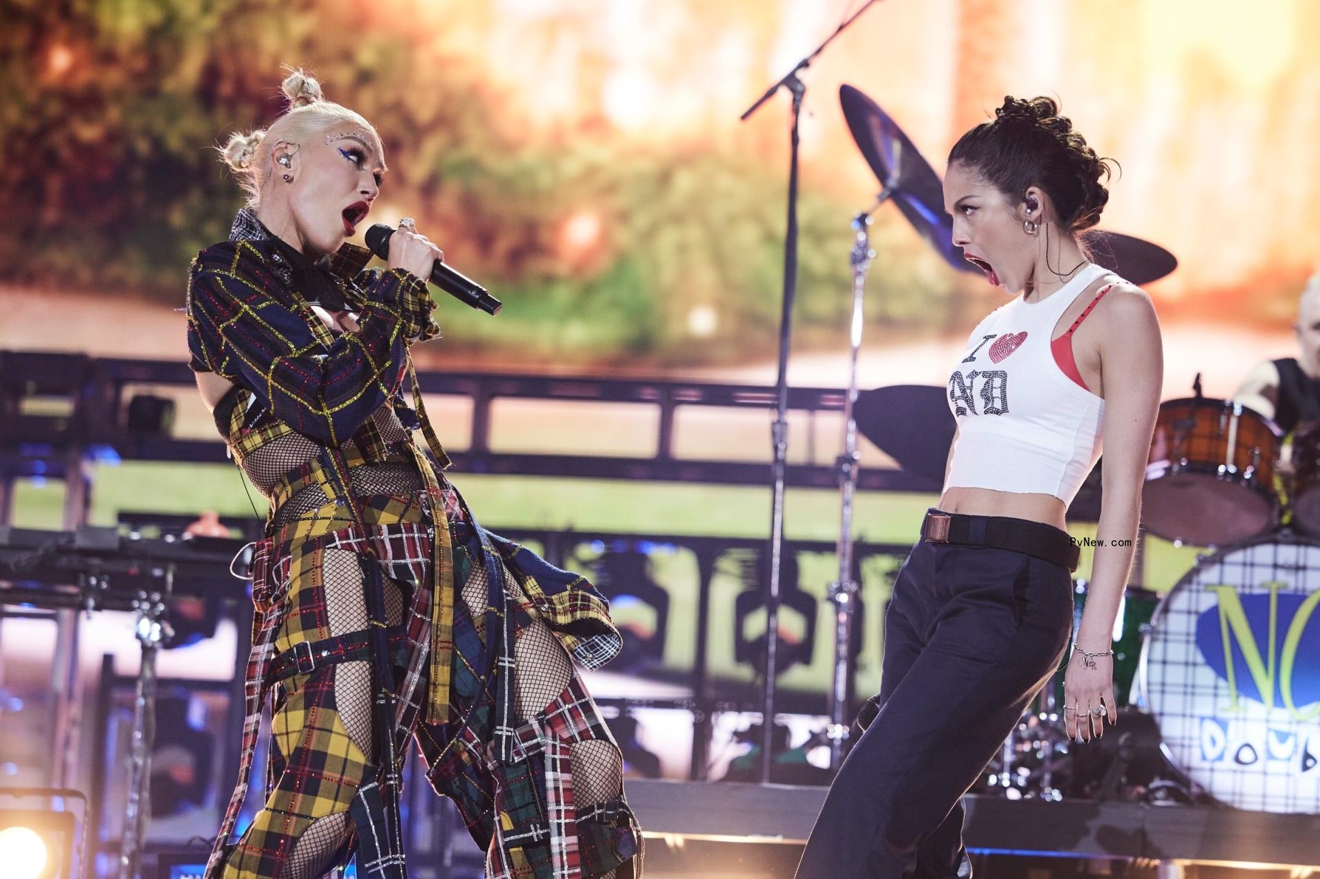 Olivia Rodrigo and Gwen Stefani Coachella