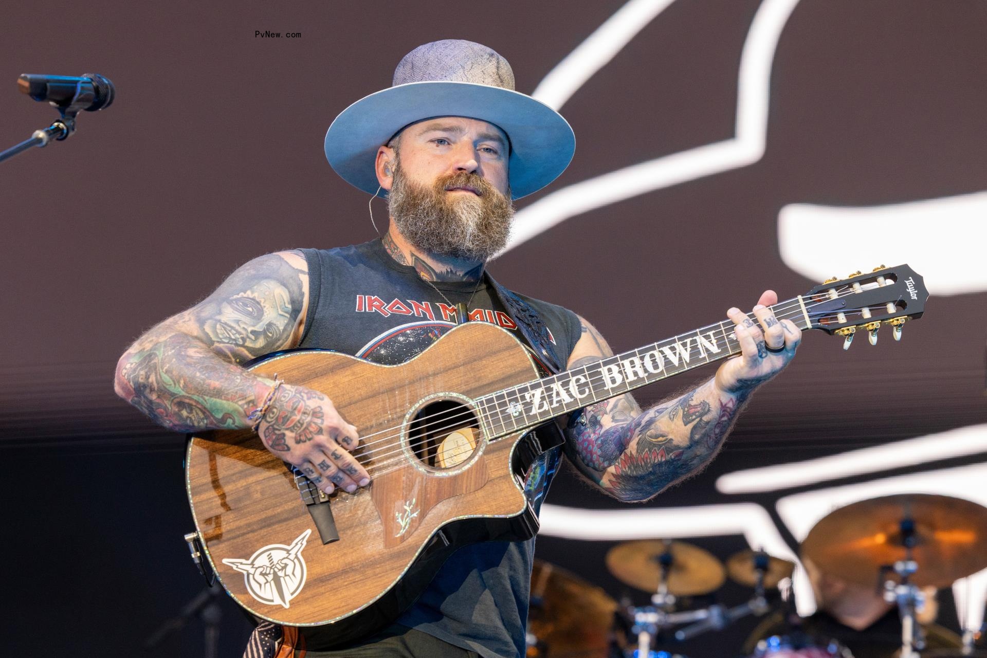 Zac Brown performing