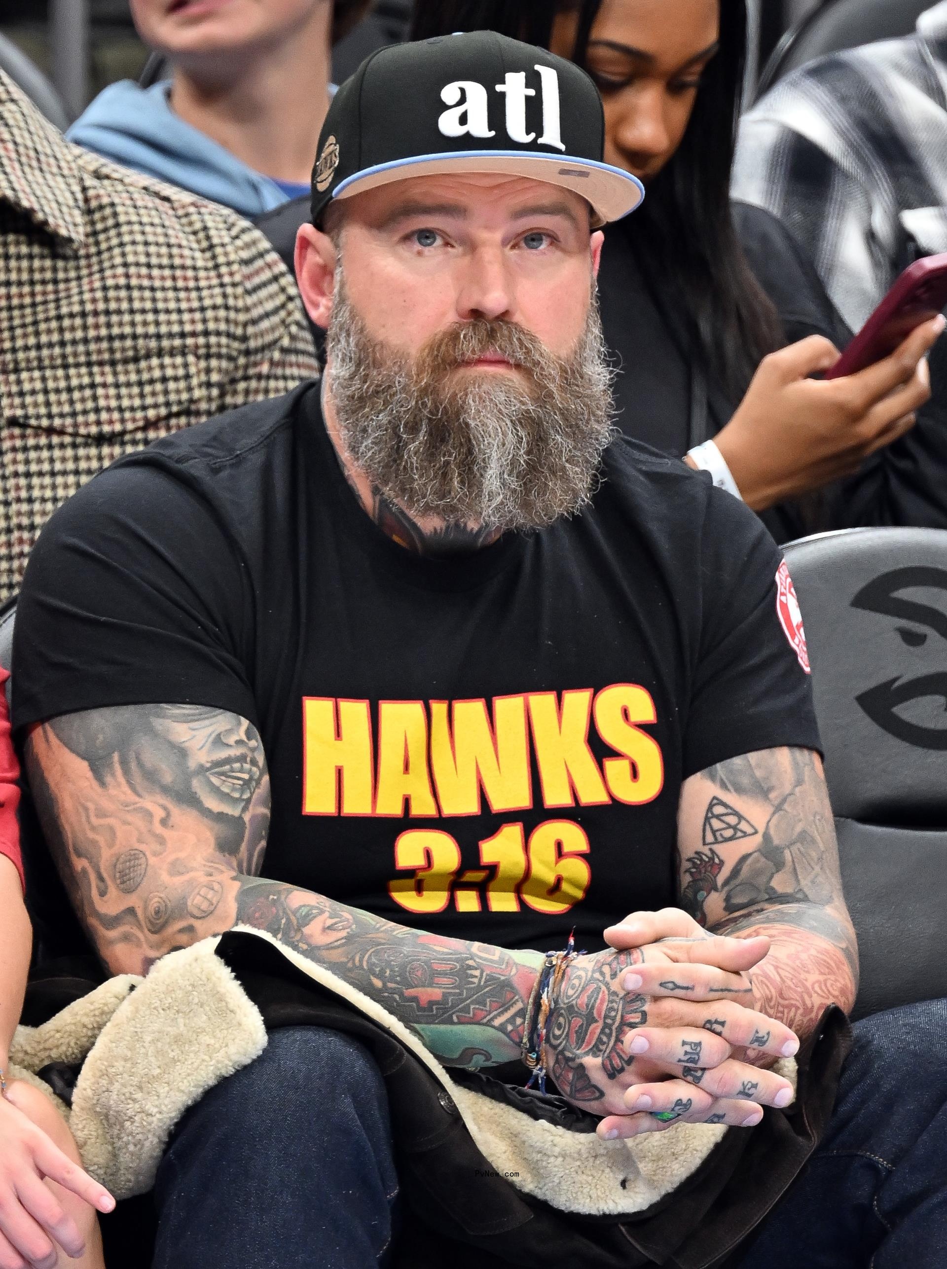 Zac Brown at an NBA game.
