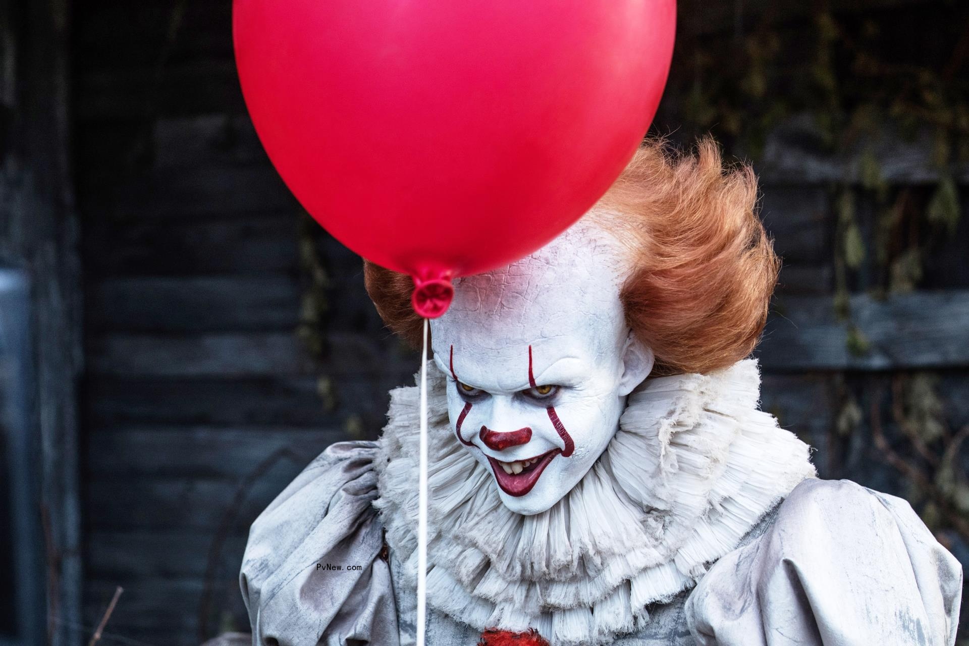 Bill Skarsgård Says ‘It’ Studio Was ‘Kind of Mean’ to Release First Pennywise Photo Before Filming as It Ignited Fan Backlash and ‘So Many Hateful Opinions’