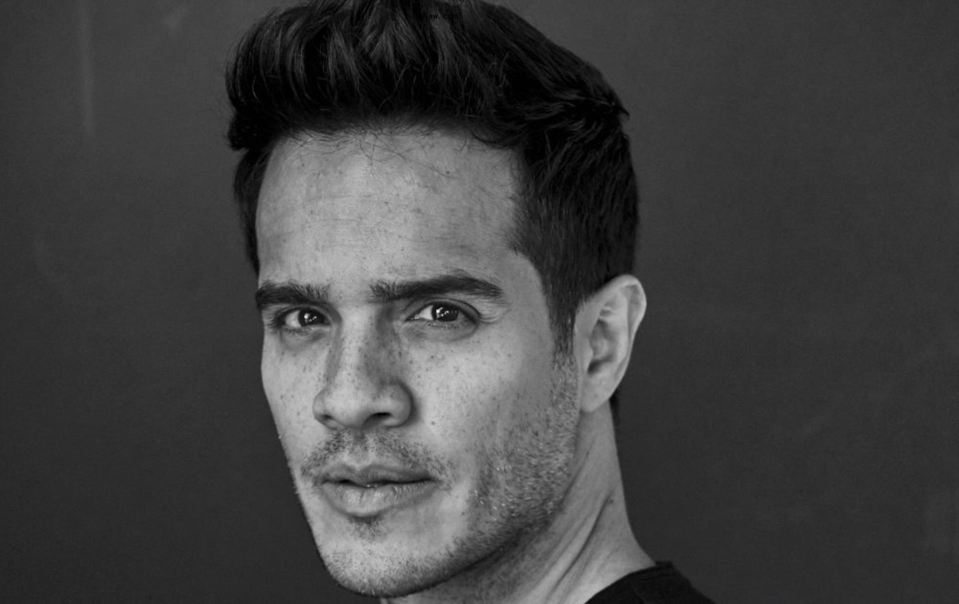 ‘Chicken Sisters’ Series at Hallmark Casts Ektor Rivera